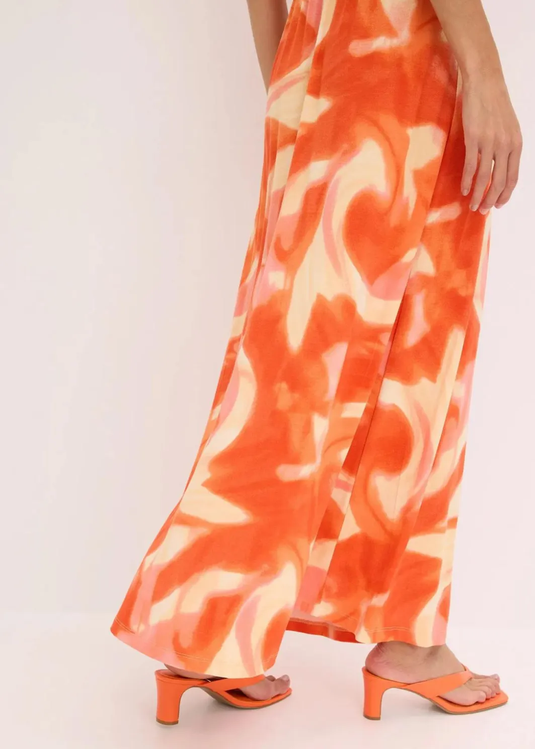 New Maxikleid mit Batik-Print aus softem Viskose-Mix Damen Bekleidung·Pullover & Strickjacken|Kleider