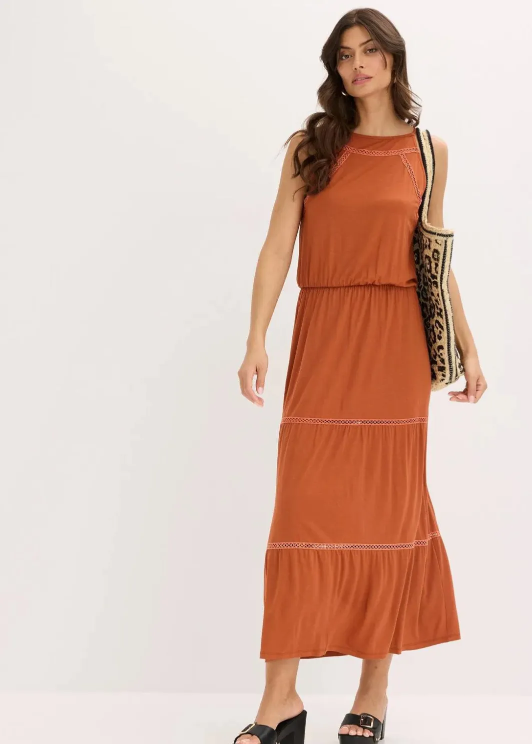 Clearance Maxikleid mit Crochet-Einsätzen Damen Bekleidung·Pullover & Strickjacken|Kleider