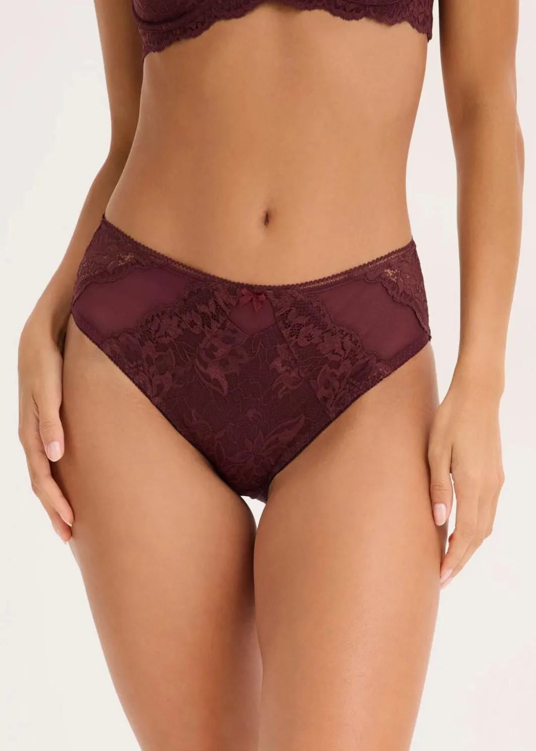 Damen bonprix Wäsche·Dessous|Wäsche·Höschen|Maxislip mit zarter Spitze