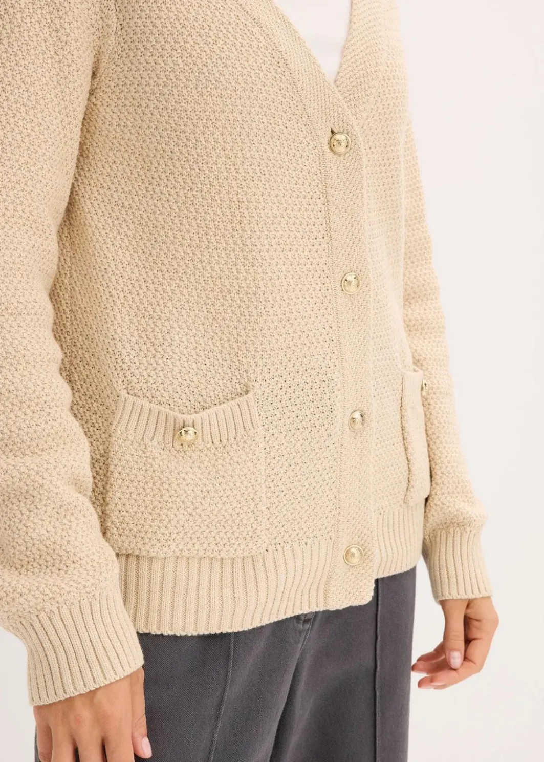 Damen bonprix Bekleidung·Umstandsmode|Pullover & Strickjacken|Melange Strickjacke mit goldfarbigen Knöpfen