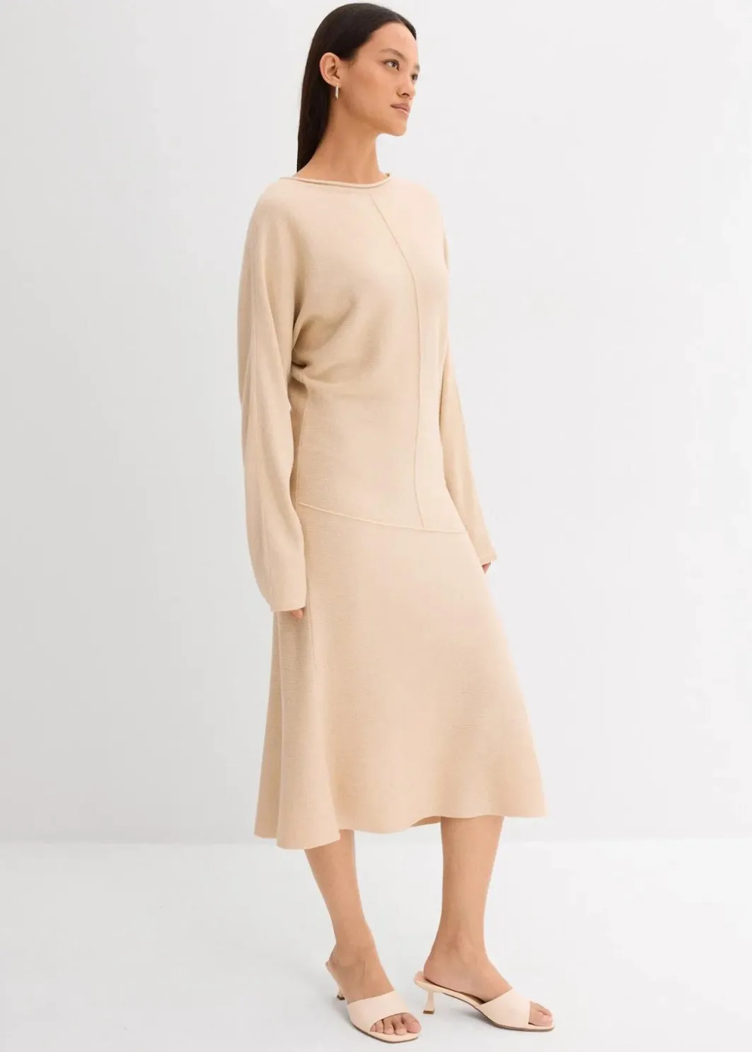 New Midi Strickkleid aus Viskose-Mix Damen Bekleidung·Umstandsmode|Bekleidung·Pullover & Strickjacken