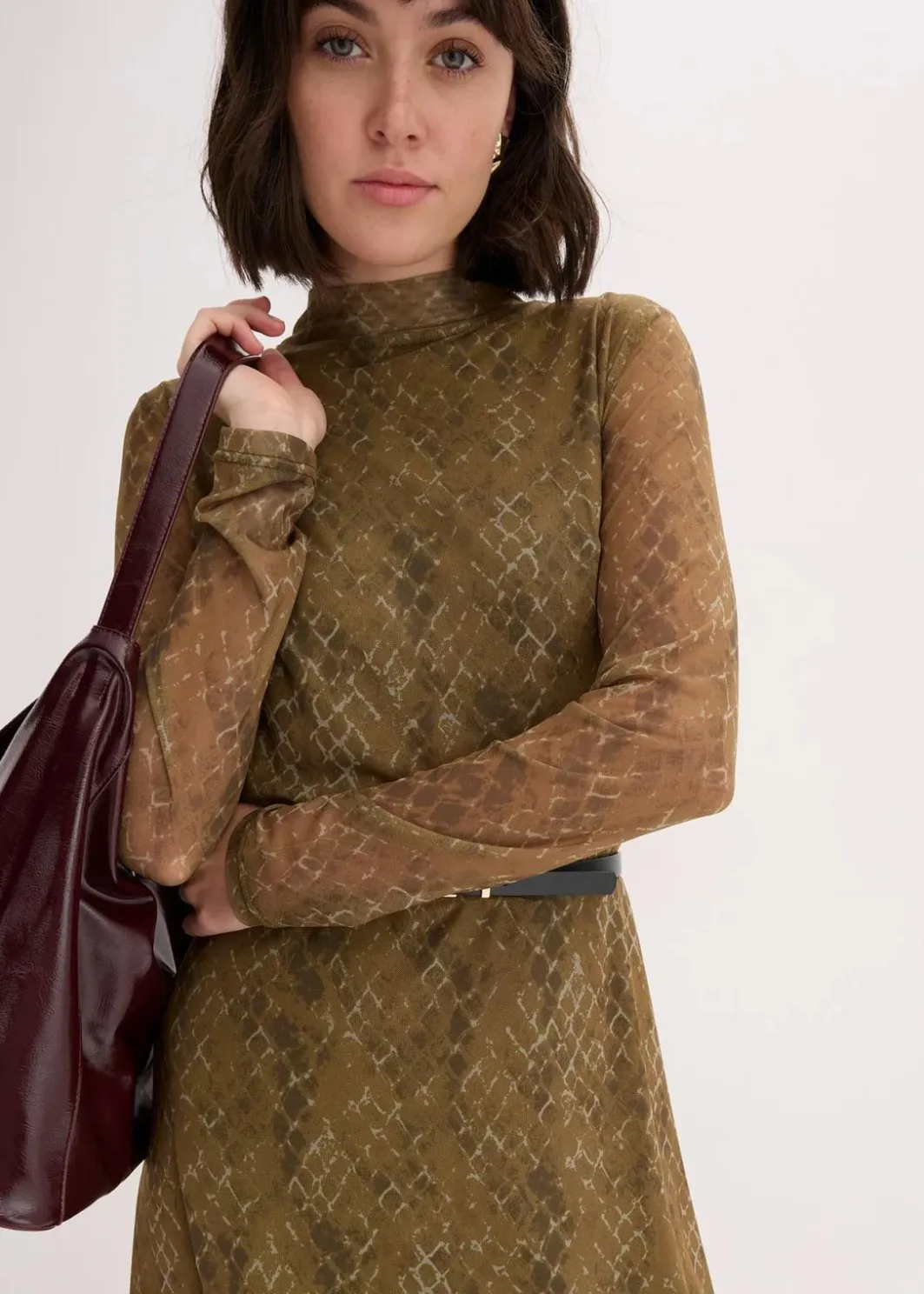 Hot Midikleid aus feinem Mesh Damen Bekleidung·Pullover & Strickjacken|Kleider