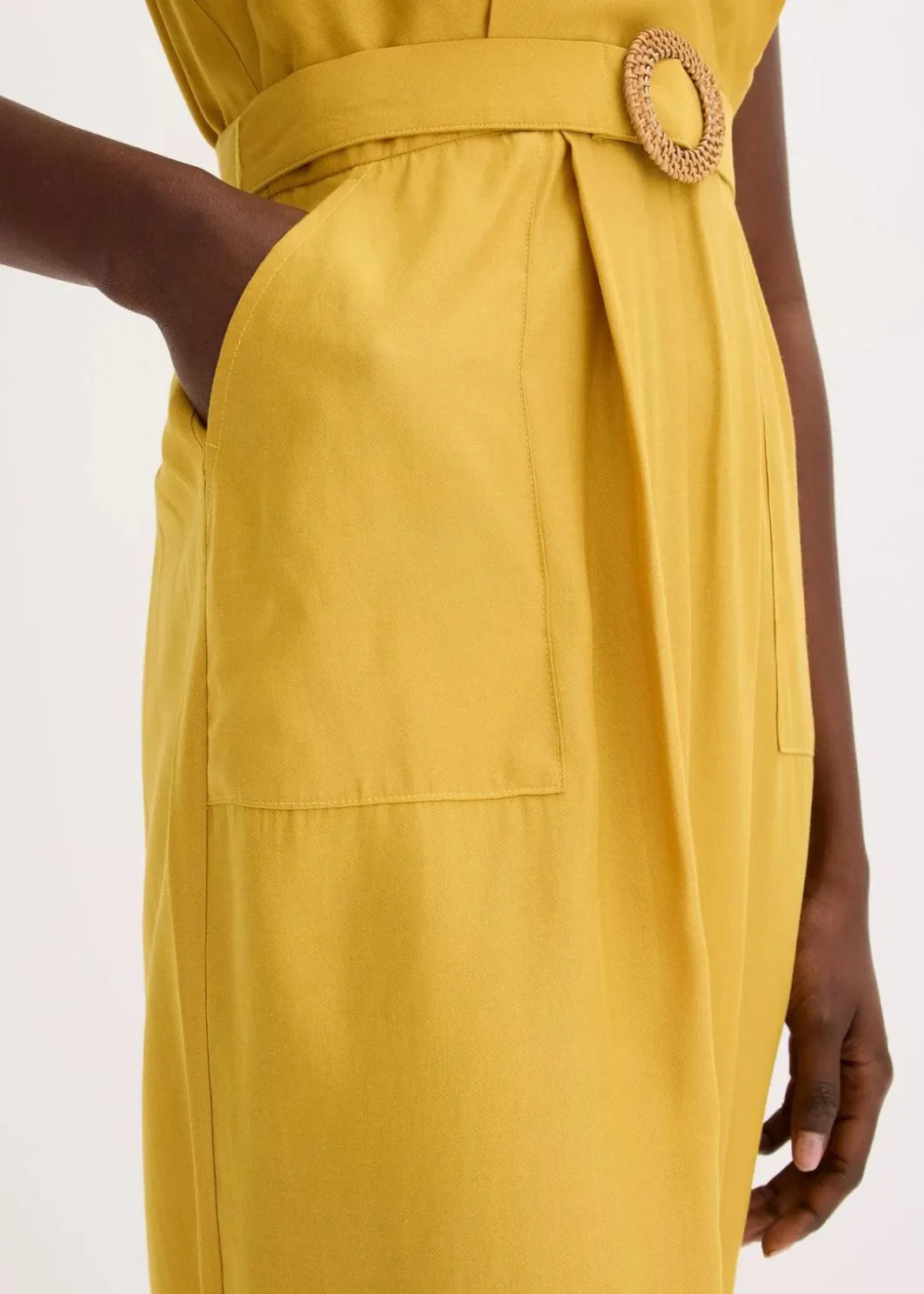 Sale Midikleid aus fließendem Viskose-Mix Damen Bekleidung·Pullover & Strickjacken|Kleider