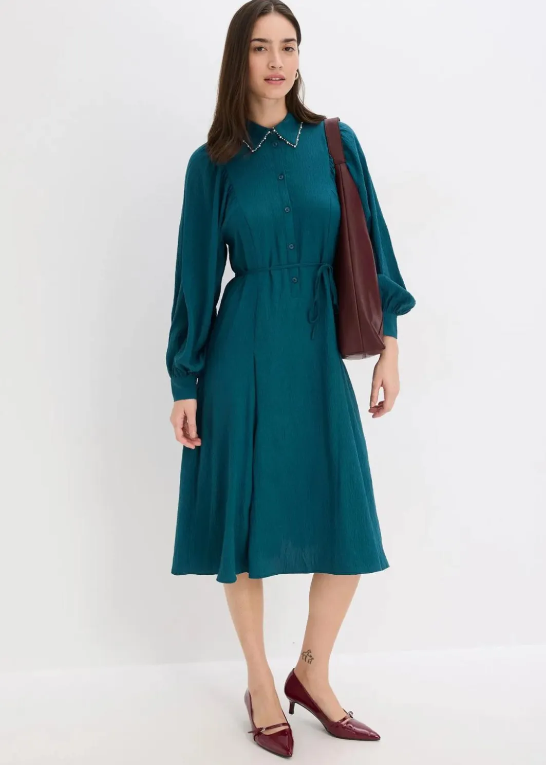 New Midikleid mit Perlen Applikation Damen Kleider|Bekleidung·Pullover & Strickjacken