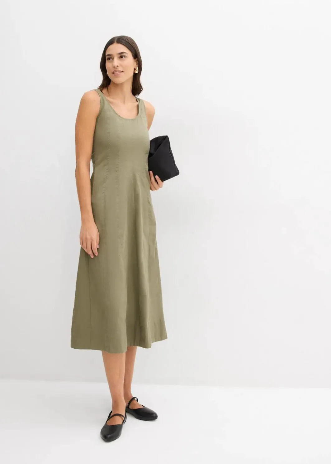 Outlet Midikleid mit vertikalen Nähten Damen Bekleidung·Pullover & Strickjacken|Kleider