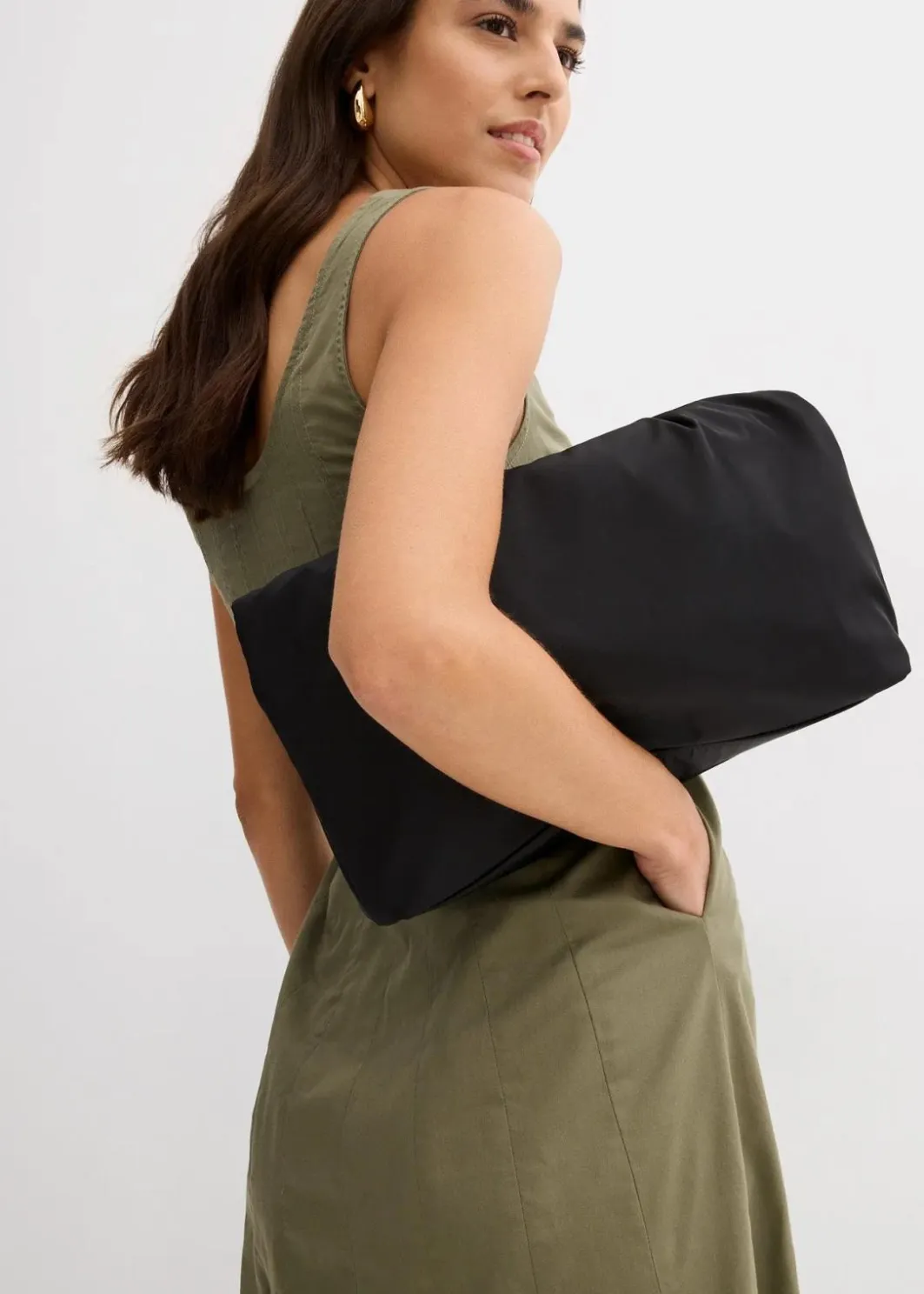 Outlet Midikleid mit vertikalen Nähten Damen Bekleidung·Pullover & Strickjacken|Kleider