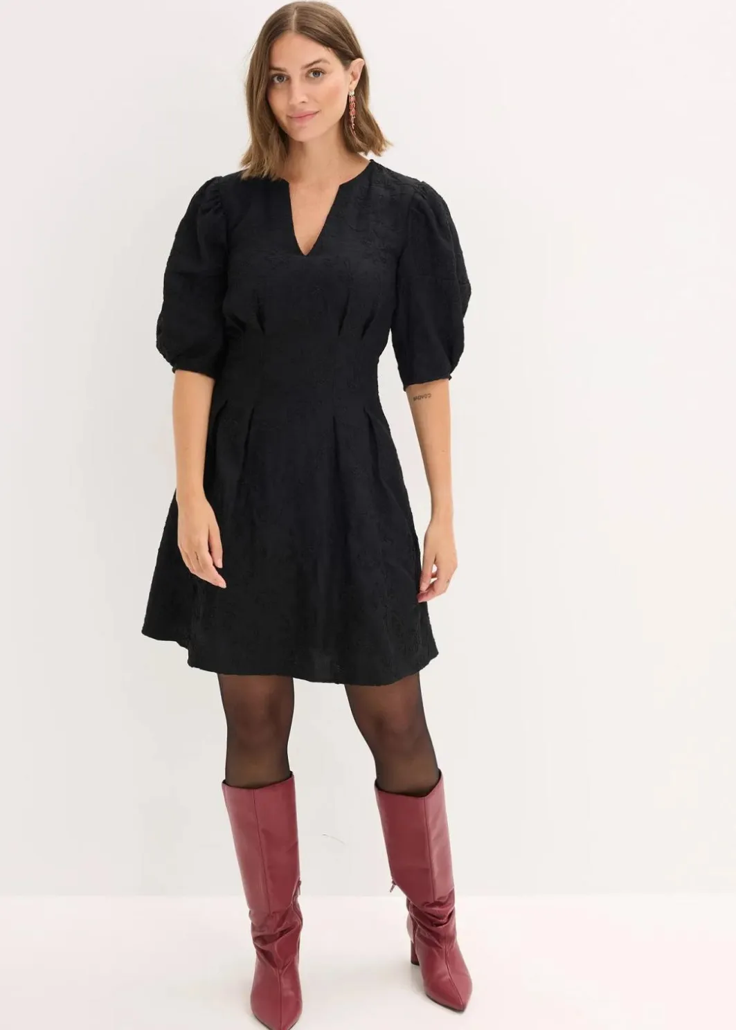 New Minikleid Damen Bekleidung·Pullover & Strickjacken|Kleider