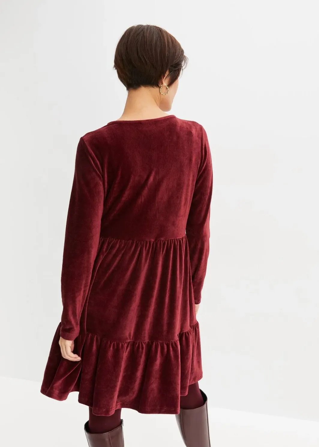 Damen bonprix Kleider|Bekleidung·Pullover & Strickjacken|Minikleid aus elastischen Samt