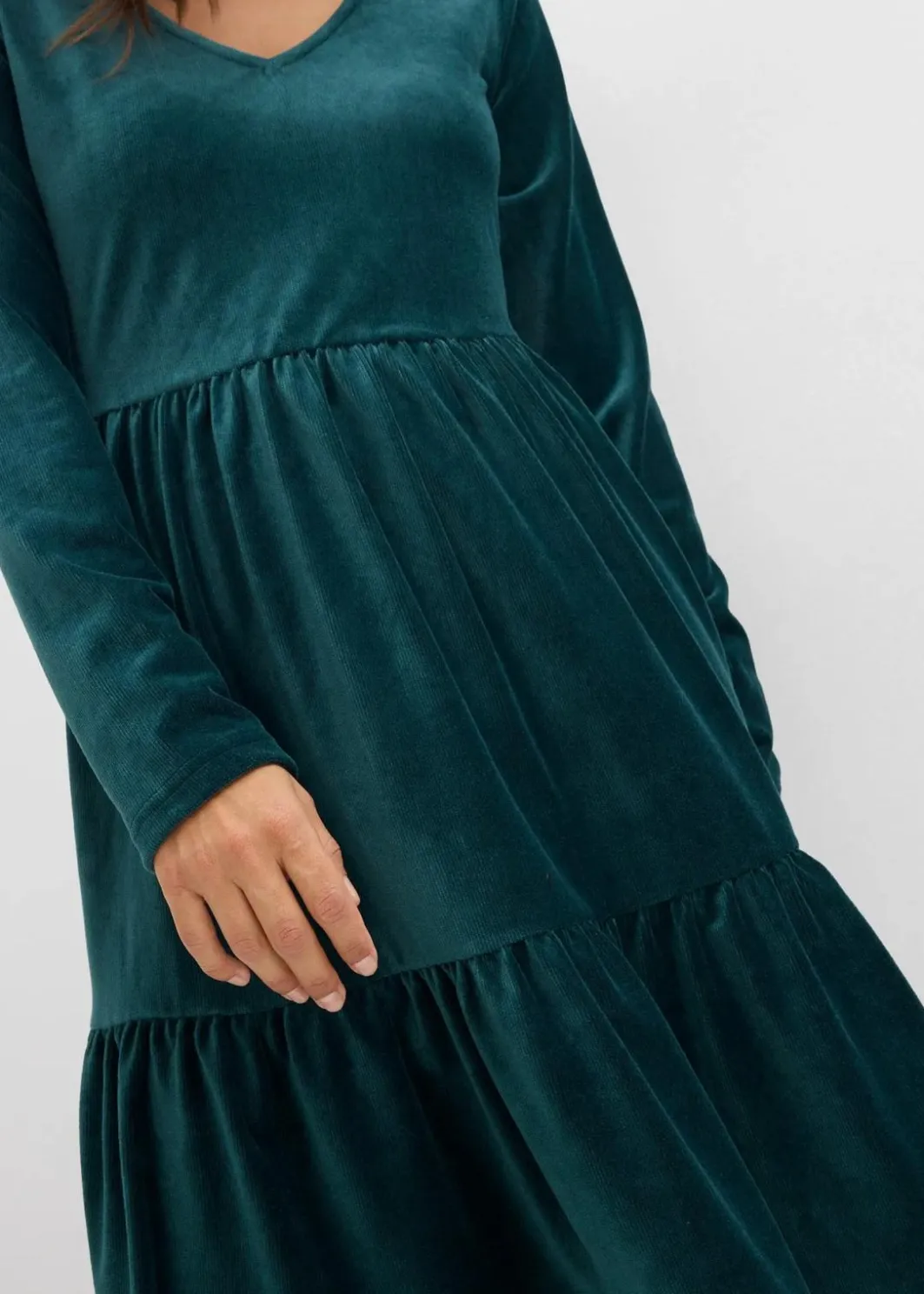 Damen bonprix Kleider|Bekleidung·Pullover & Strickjacken|Minikleid aus elastischen Samt
