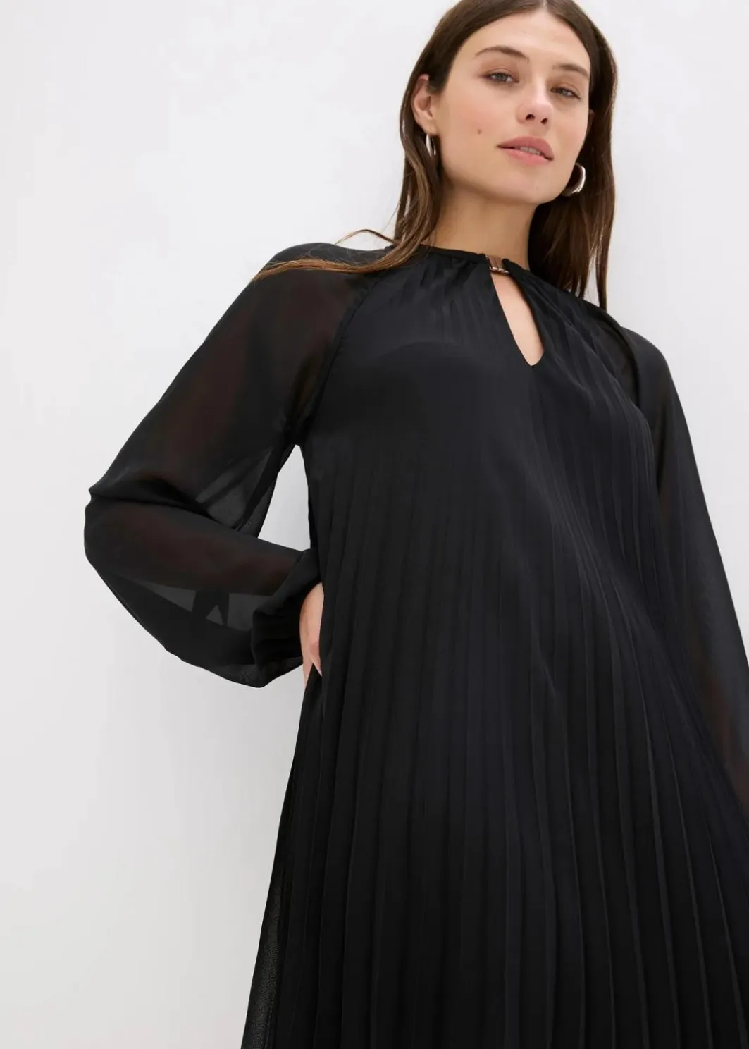 Damen bonprix Kleider|Festliche Mode|Minikleid aus feinem Chiffon mit Plisseé