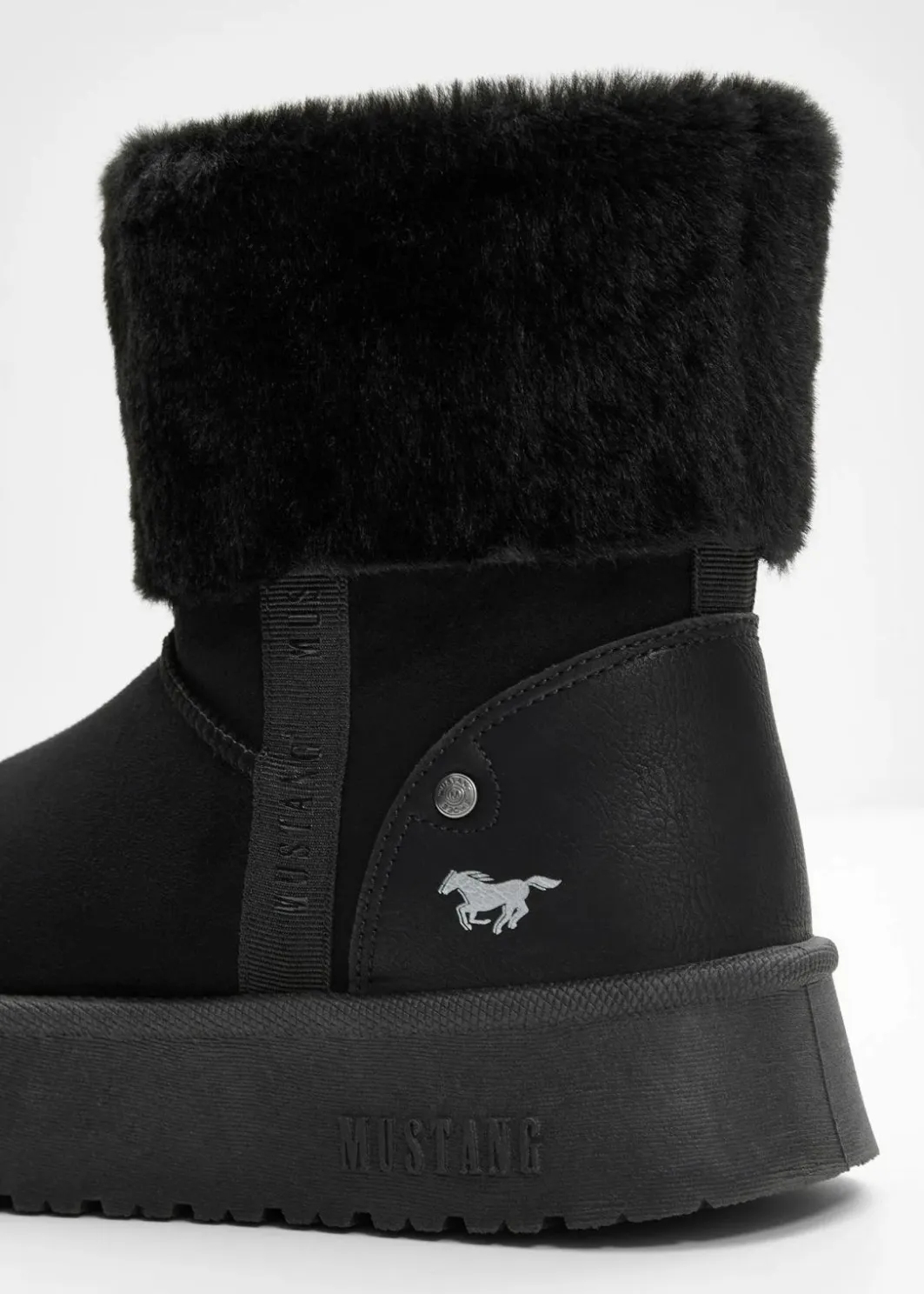 Damen Mustang High Heels|Gefütterte Winterschuhe|Plateau-Boots