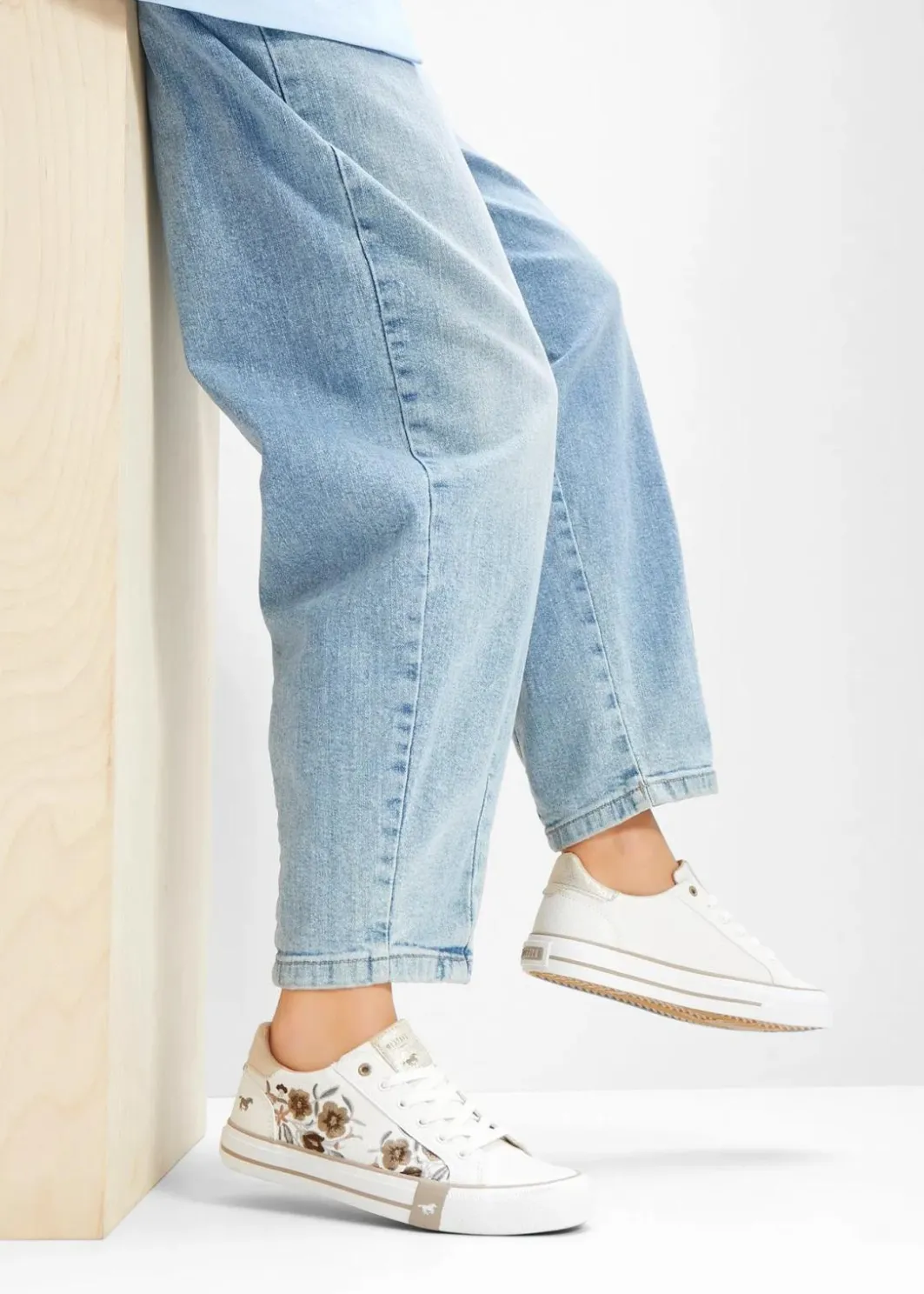 Damen Mustang Sneaker|High Heels|Sneaker mit Stickerei