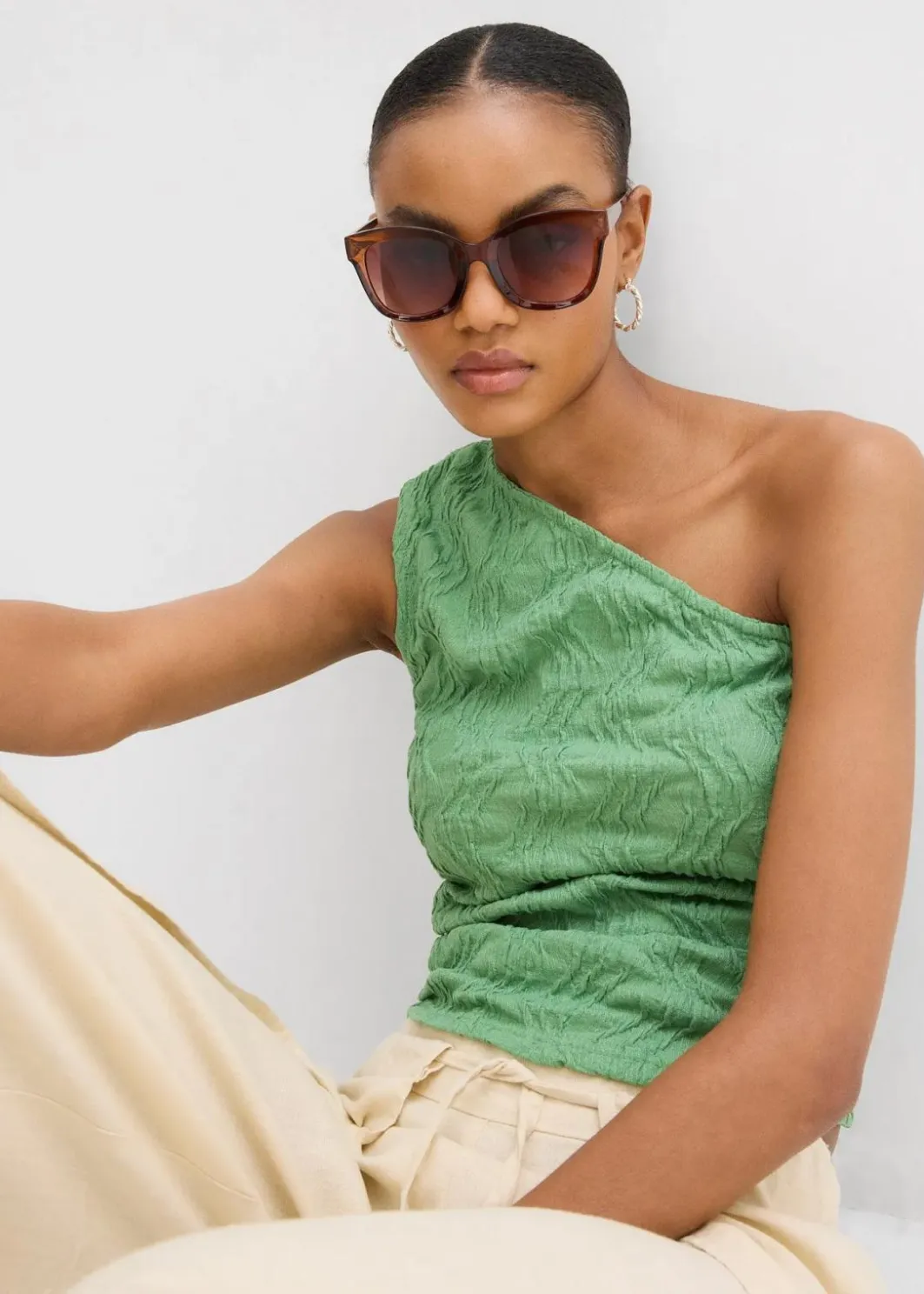 Damen bonprix Shirts & Tops|One-Shoulder-Top in Struktur Optik