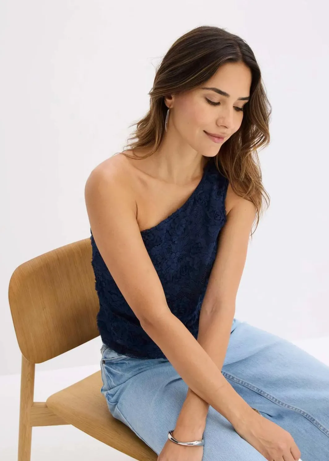 Damen bonprix Shirts & Tops|One-Shoulder-Top mit Stickerei