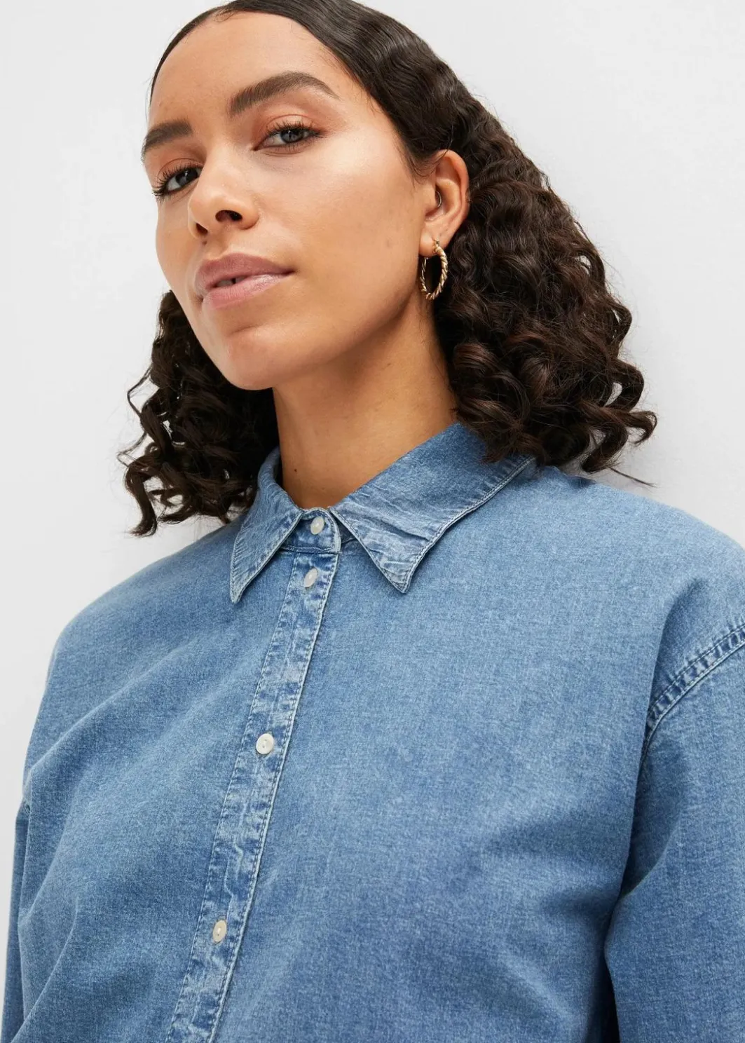 Damen bonprix Blusen & Tuniken|Nachhaltigere Materialien|Oversize Stretch-Jeansbluse