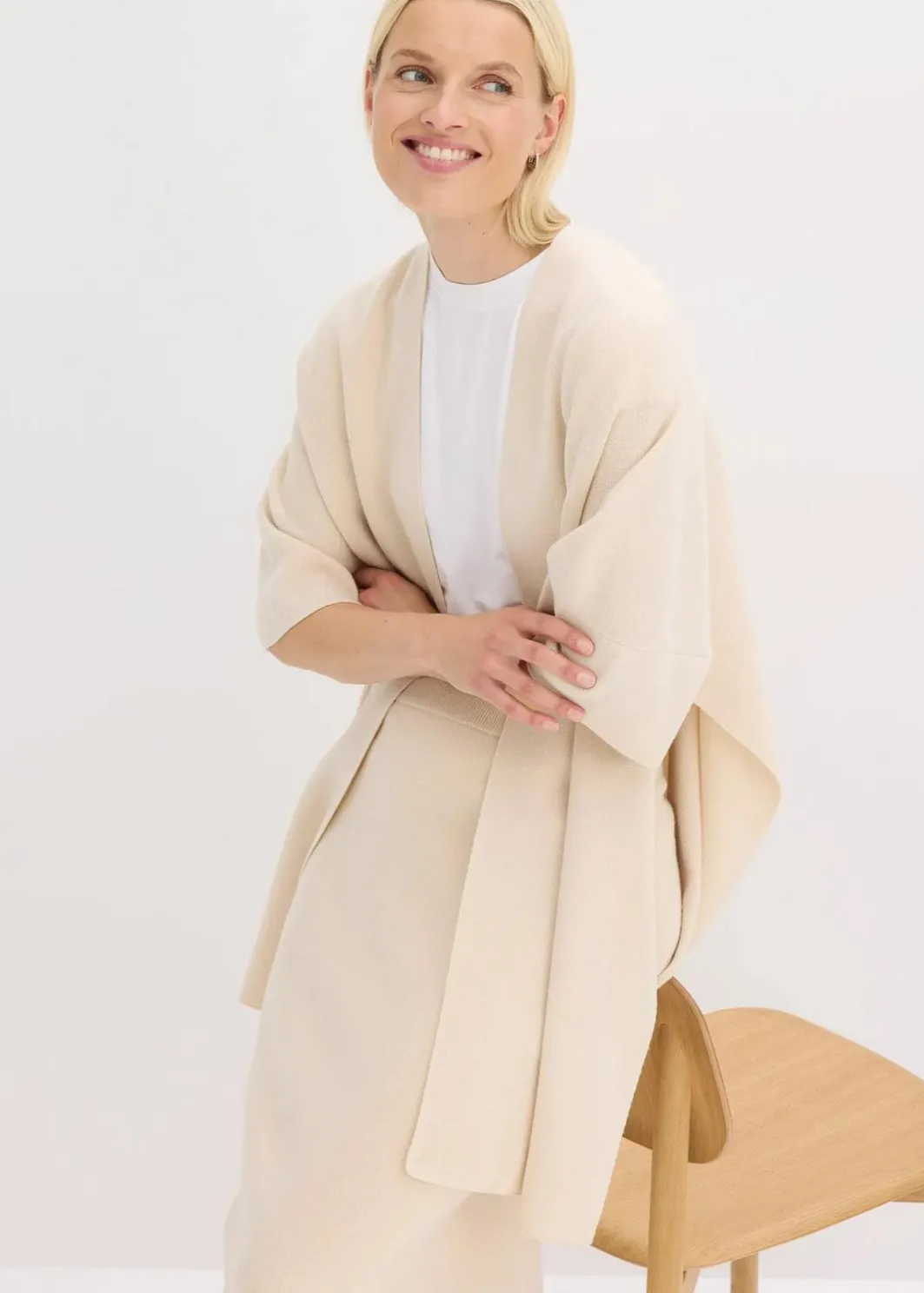 Clearance Oversize Strick-Cape Damen Bekleidung·Hosen|Jacken & Mäntel