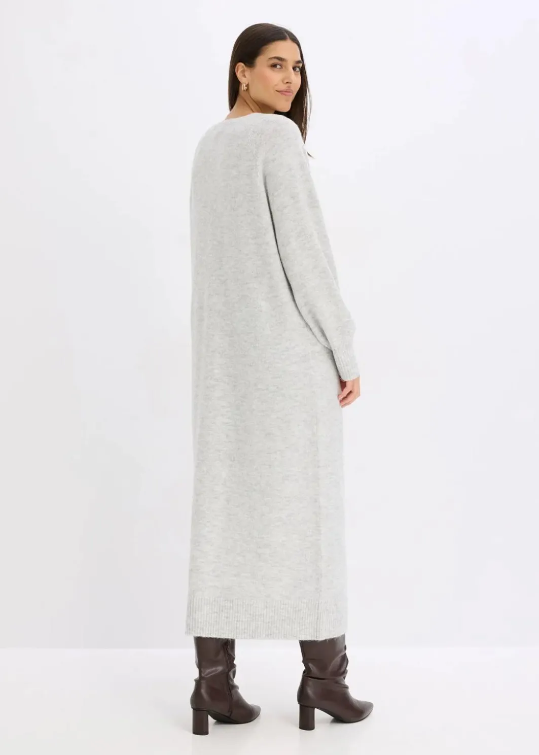 Outlet Oversized Strickkleid in Midilänge Damen Bekleidung·Umstandsmode|Bekleidung·Pullover & Strickjacken