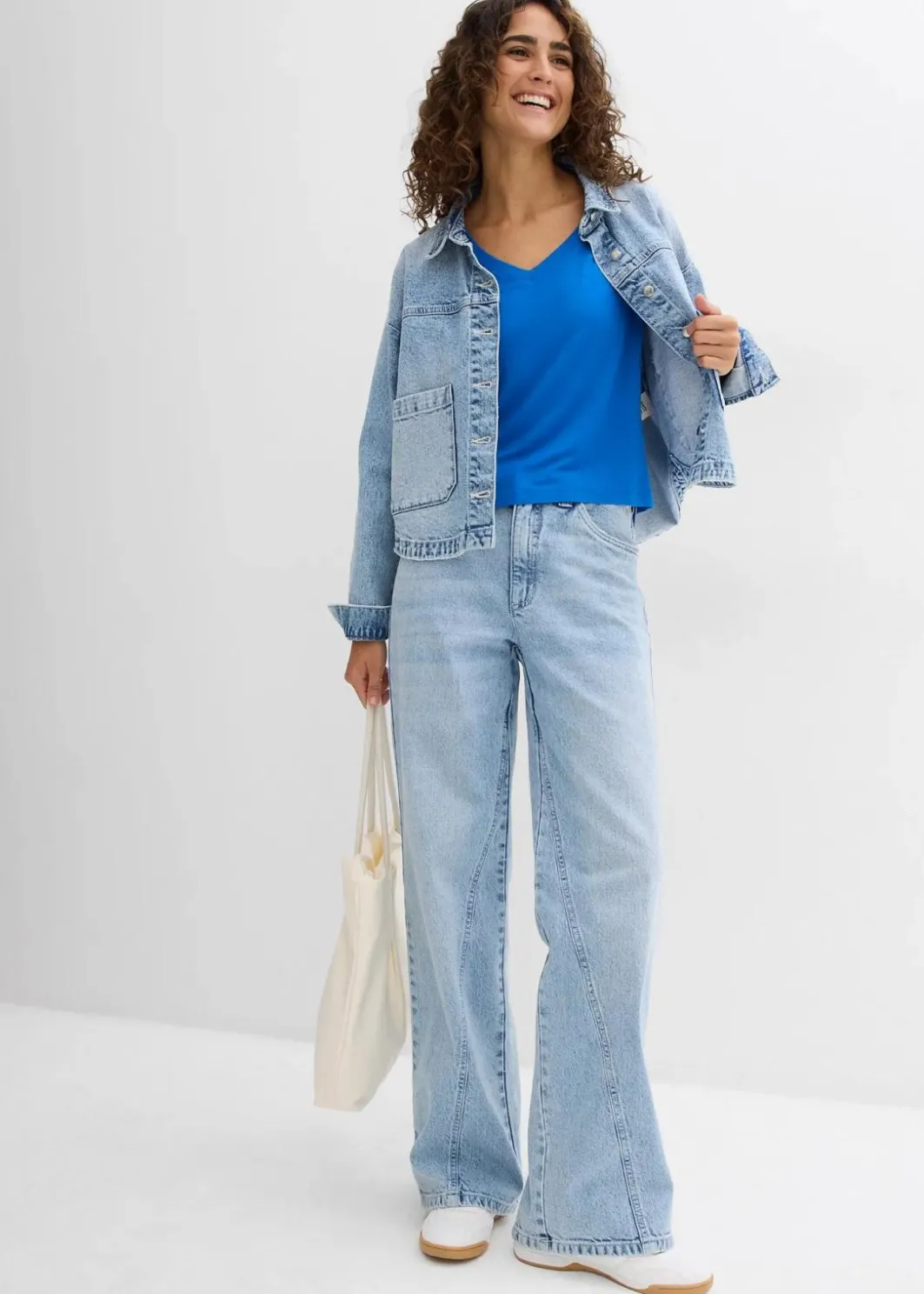 Hot Oversized-Shirt aus fließendem Viskose-Mix Damen Shirts & Tops