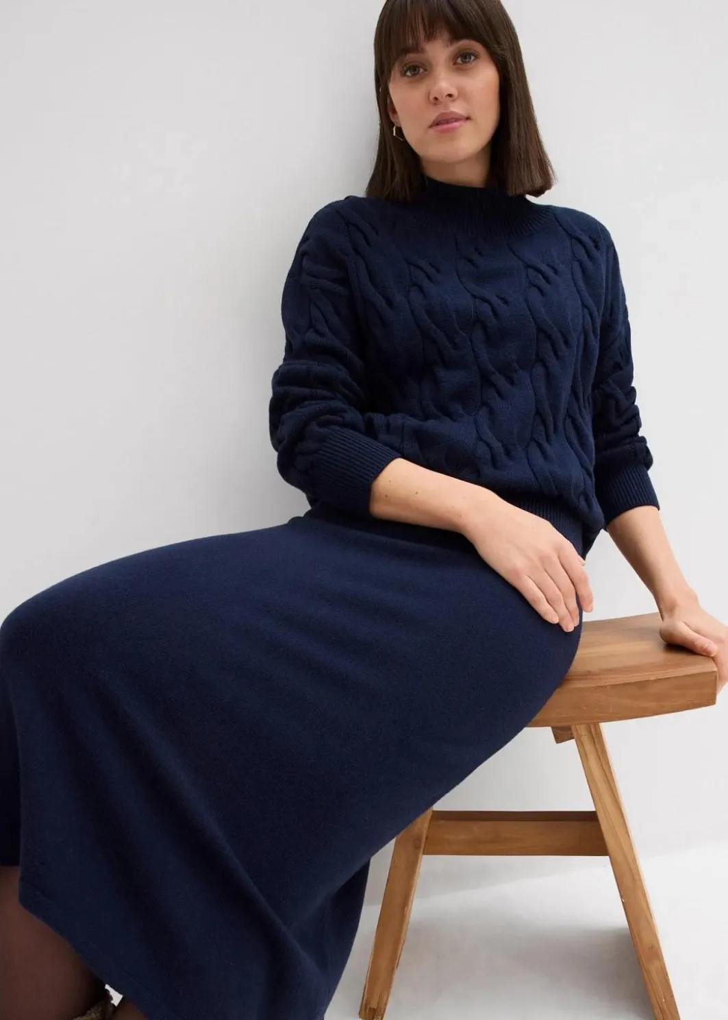 Outlet Oversize-Pullover aus softem Viskose-Mix Damen Bekleidung·Umstandsmode|Strickmode