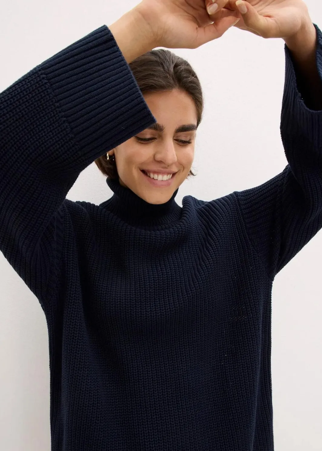 Online Oversize-Rollkragenpullover aus Baumwoll-Mix Damen Bekleidung·Umstandsmode|Strickmode