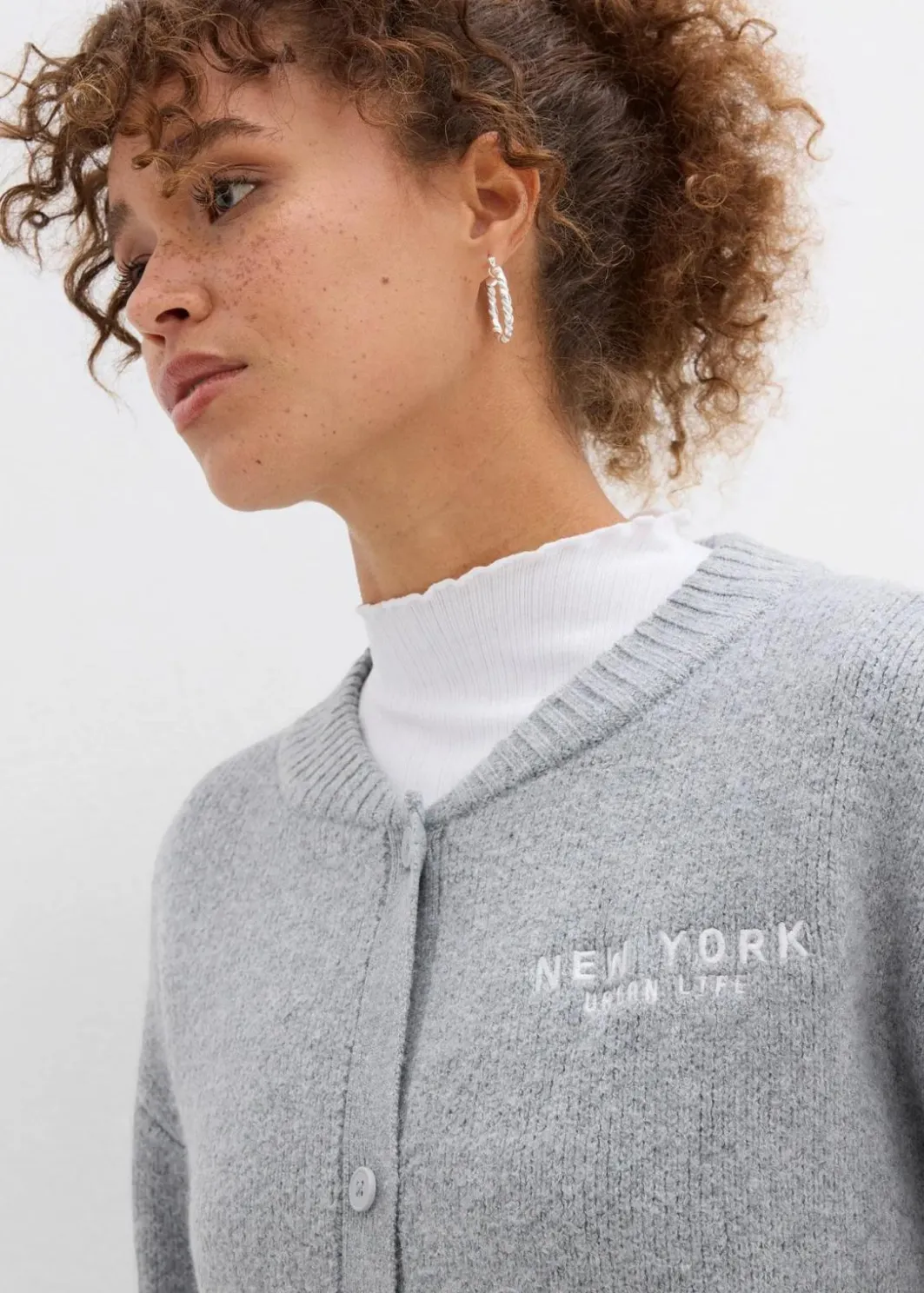 Outlet Oversize-Strickjacke Damen Bekleidung·Umstandsmode|Nachhaltigere Materialien