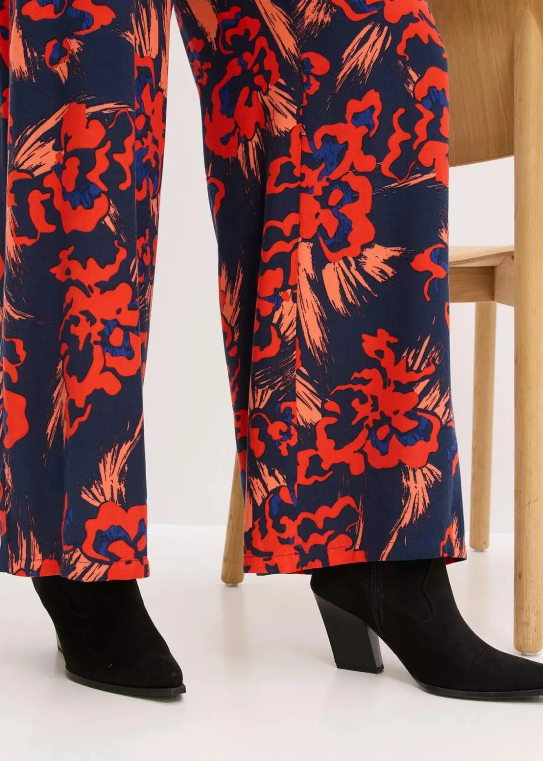 Outlet Palazzo-Hose aus leichtem Viskose-Crêpe Damen Bekleidung·Kleider|Nachhaltigere Materialien