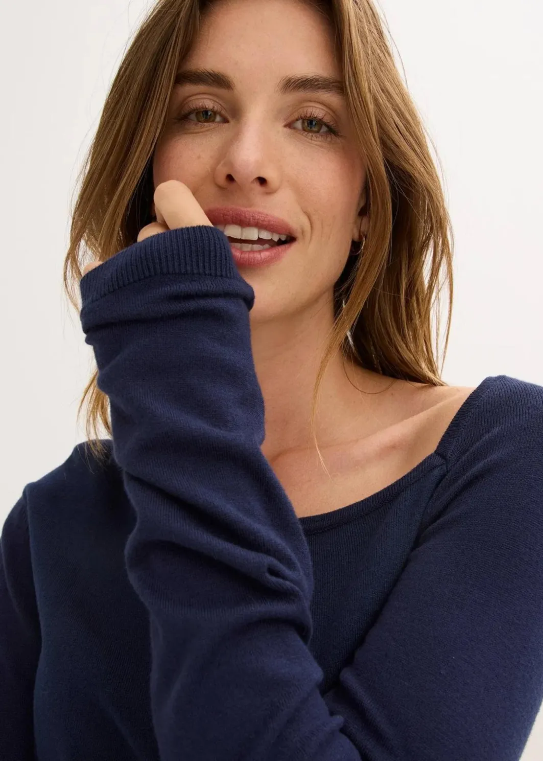 Online Pullover aus fließendem Viskose-Mix Damen Bekleidung·Umstandsmode|Bekleidung·Jeans