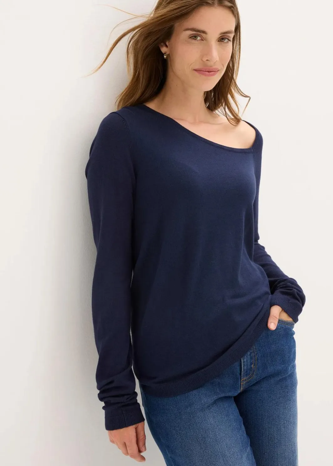 Online Pullover aus fließendem Viskose-Mix Damen Bekleidung·Umstandsmode|Bekleidung·Jeans