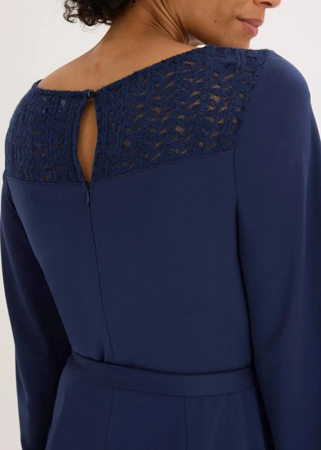 Outlet Punto Kleid mit Spitze Damen Kleider|Bekleidung·Pullover & Strickjacken