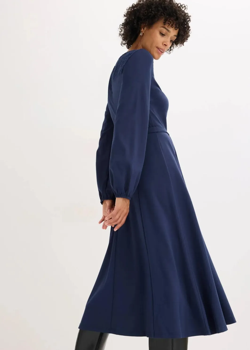 Outlet Punto Kleid mit Spitze Damen Kleider|Bekleidung·Pullover & Strickjacken