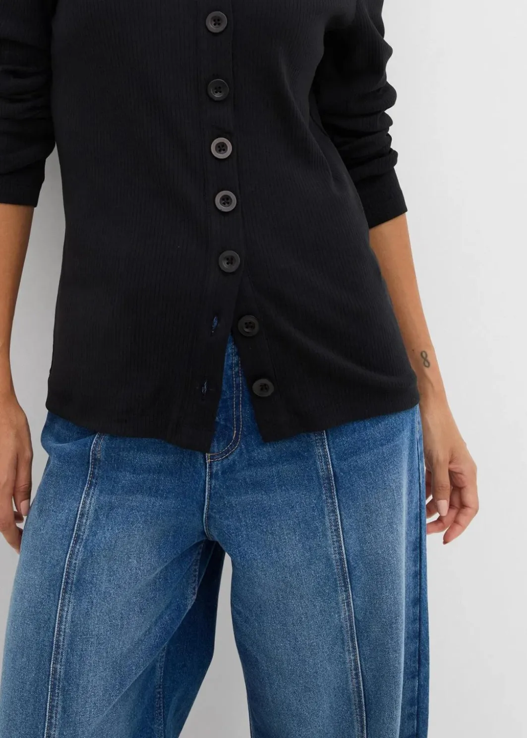 Outlet Ripp-Langarmshirt aus reiner Baumwolle Damen Bekleidung·Röcke|Basics