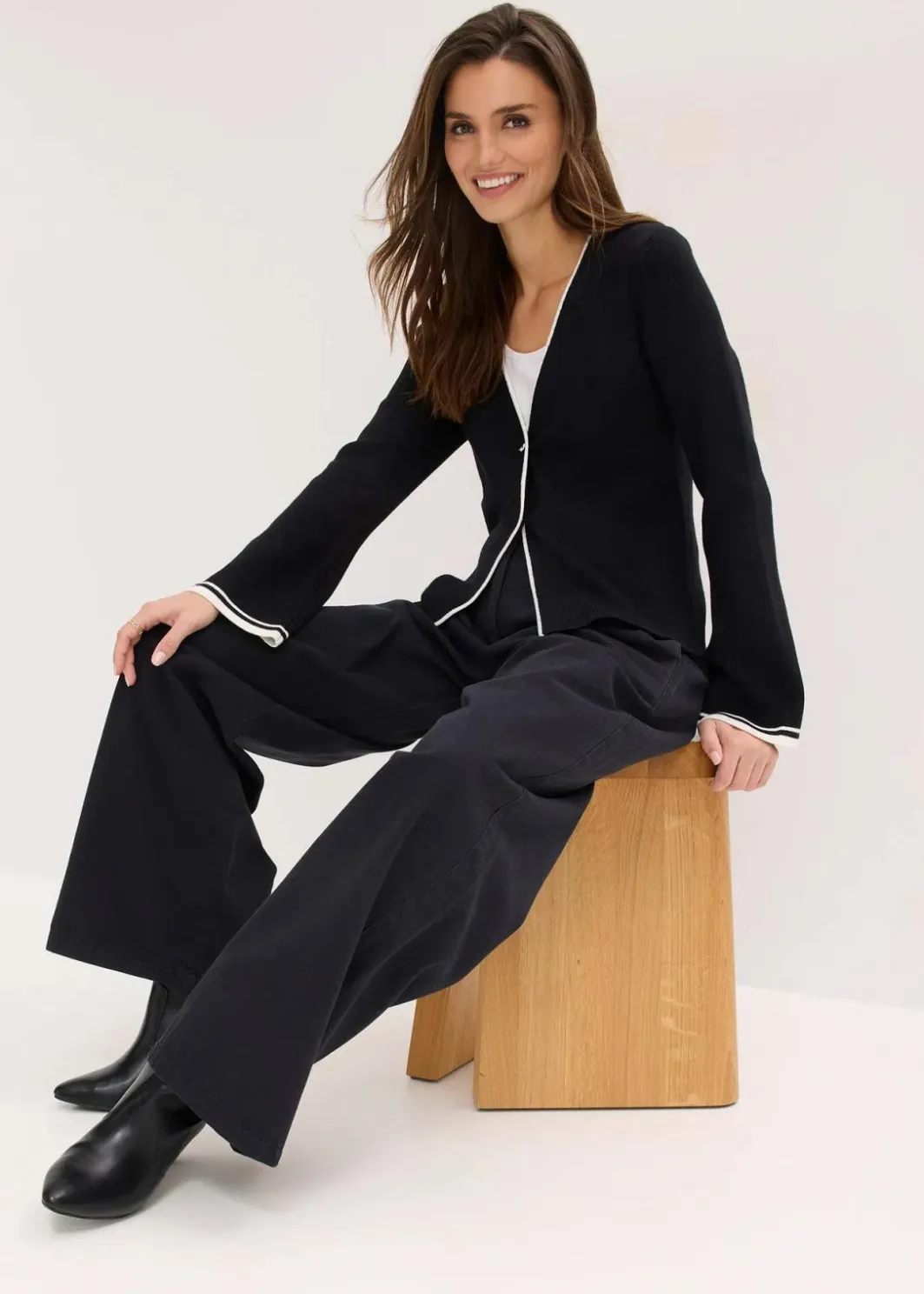 Discount Ripp-Strickjacke aus Viskose-Mix Damen Bekleidung·Umstandsmode|Bekleidung·Jeans