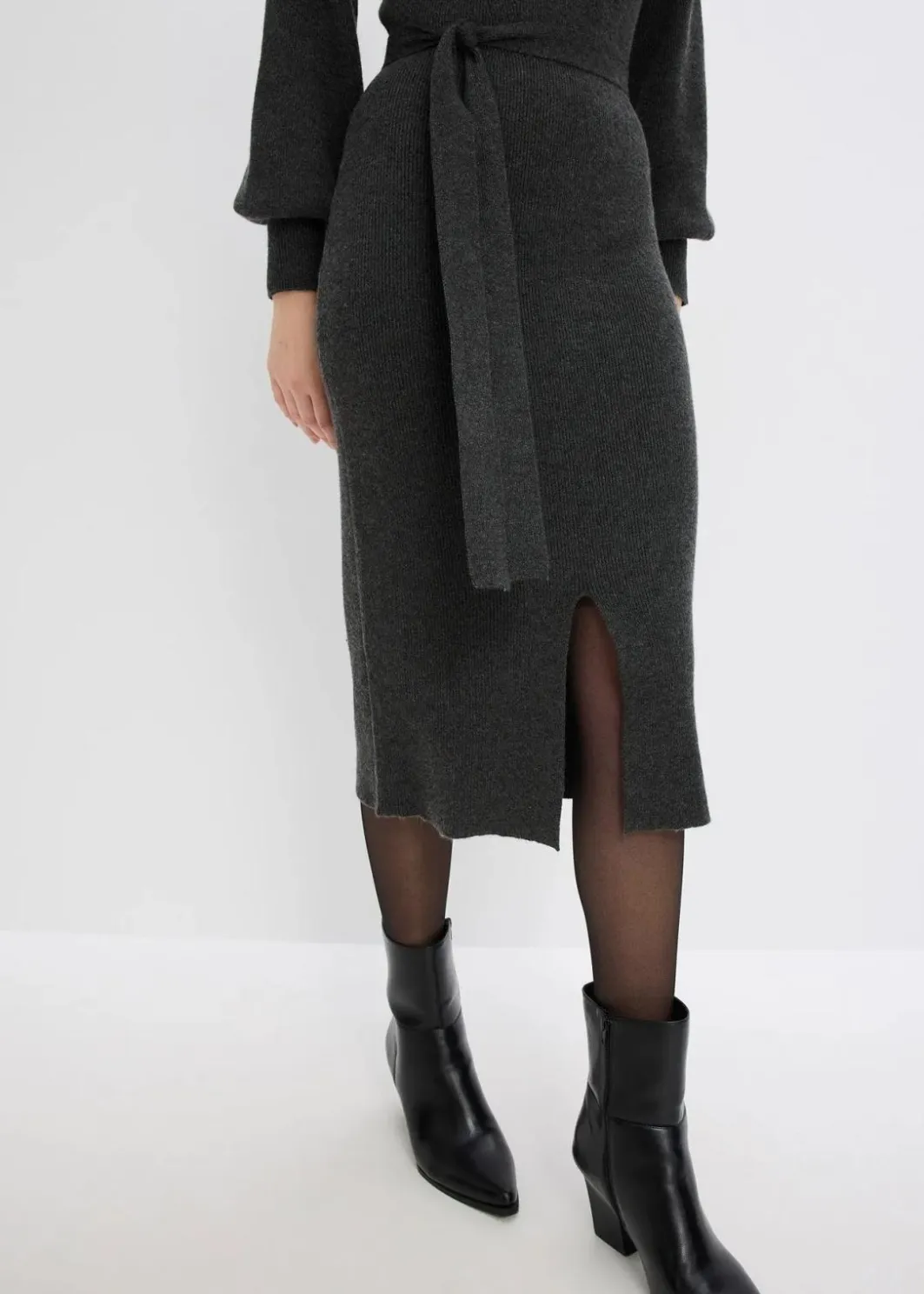 Best Ripp-Strickkleid aus fließendem Viskose-Mix Damen Kleider|Strickmode