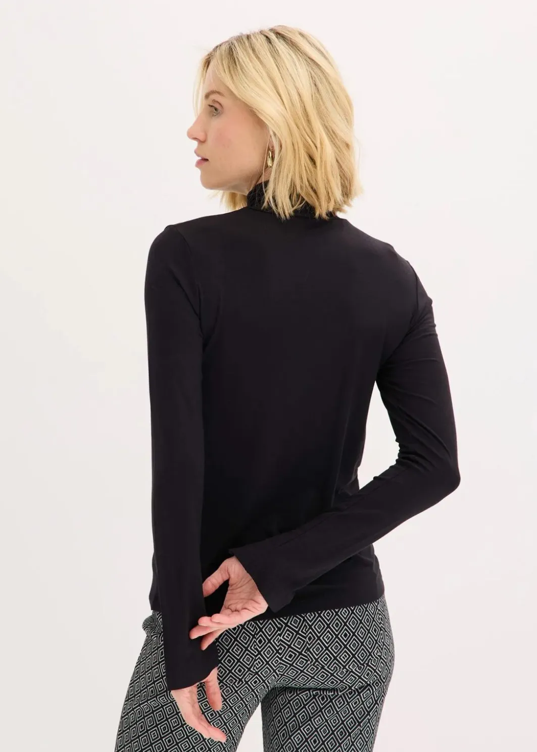 Best Rollkragenshirt mit dekorativen Knöpfen Damen Shirts & Tops