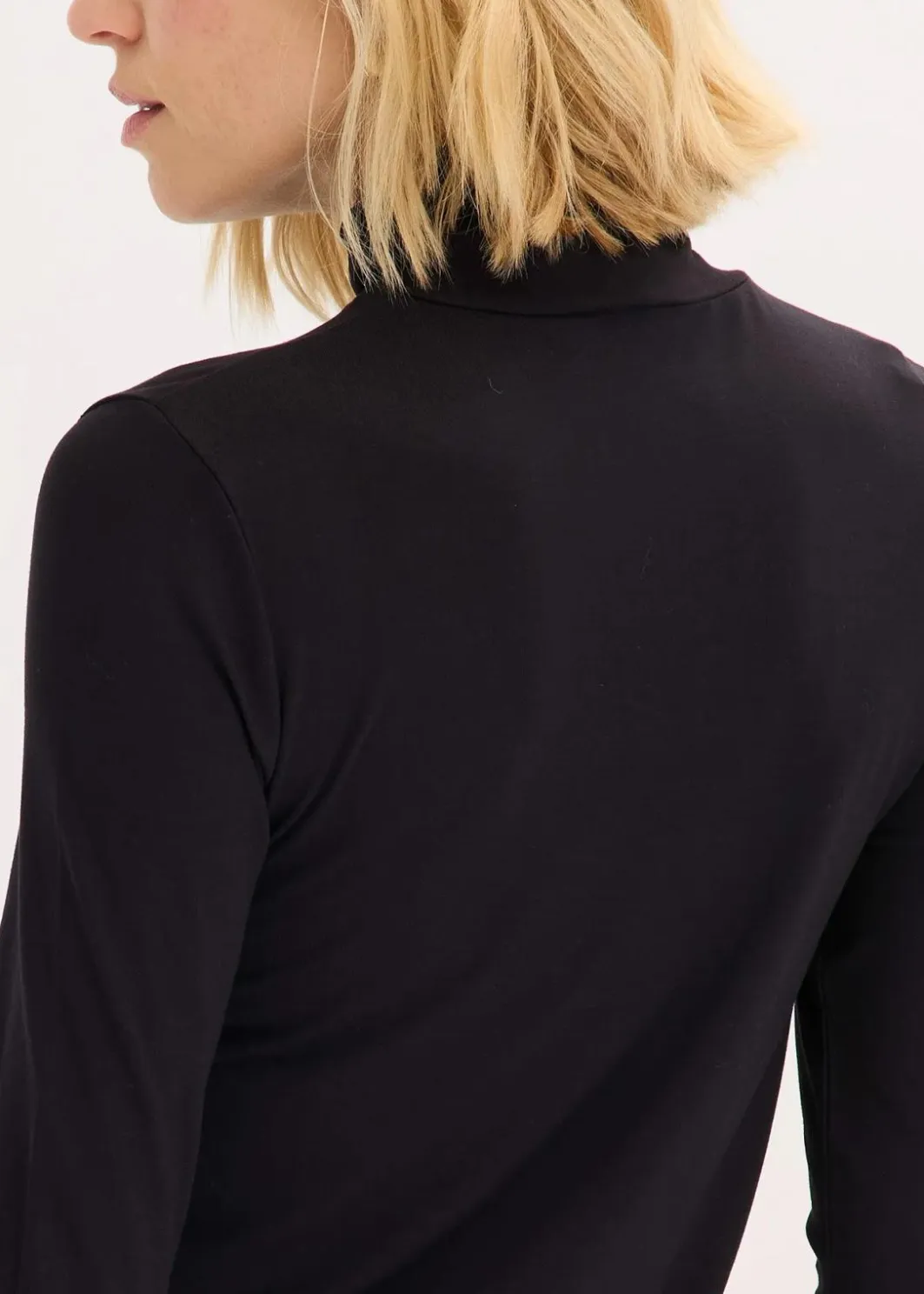 Best Rollkragenshirt mit dekorativen Knöpfen Damen Shirts & Tops