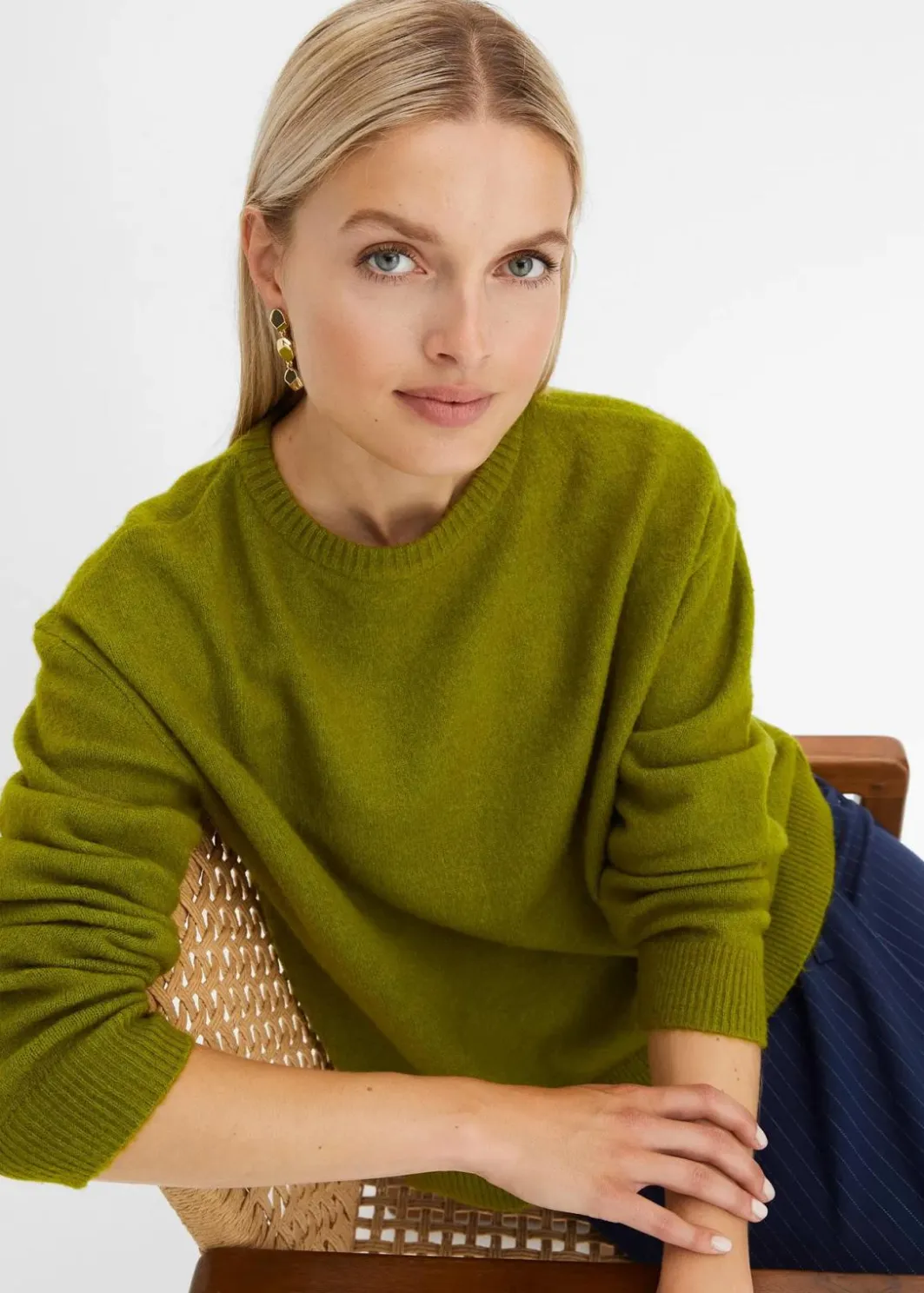 Damen bonprix Strickmode|Pullover & Strickjacken|Rundhalspullover mit überschnittener Schulter