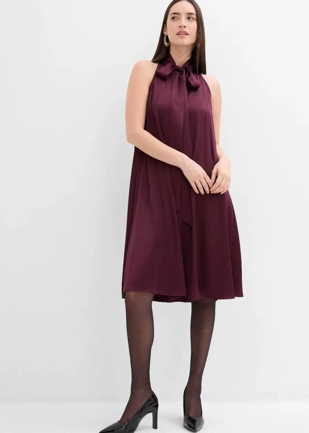 Clearance Satin Midikleid aus Viskose-Mix Damen Bekleidung·Pullover & Strickjacken|Kleider