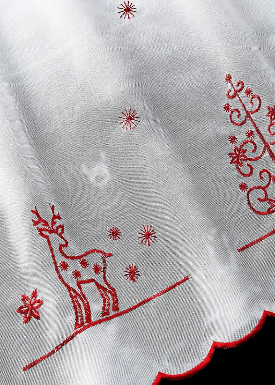 bonprix Scheibengardinen|Weihnachtsdeko & -Textilien·Gardinen|Scheibengardine mit Tannenbaumstickerei