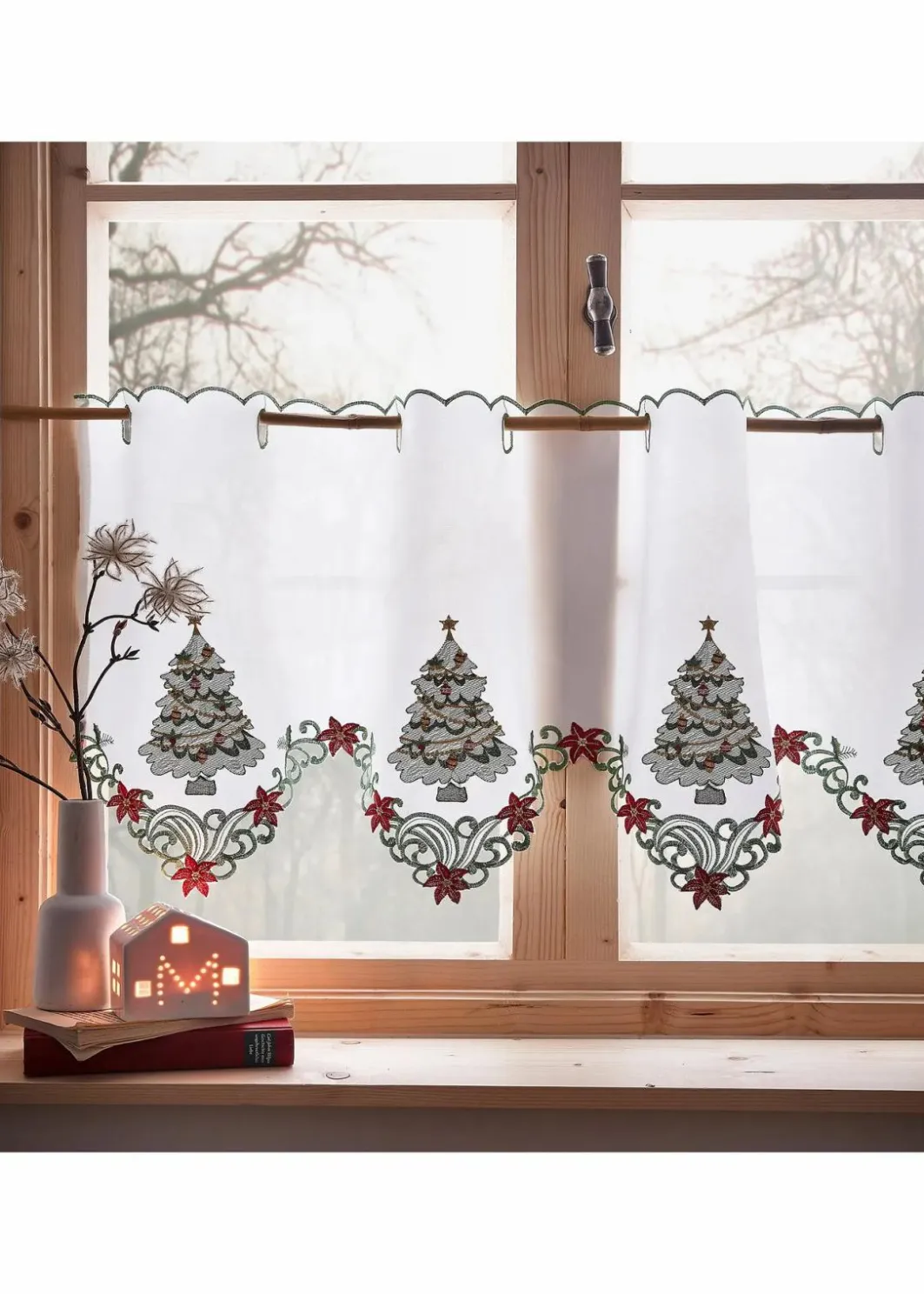 bonprix Scheibengardinen|Weihnachtsdeko & -Textilien·Gardinen|Scheibengardine mit weihnachtlicher Stickerei
