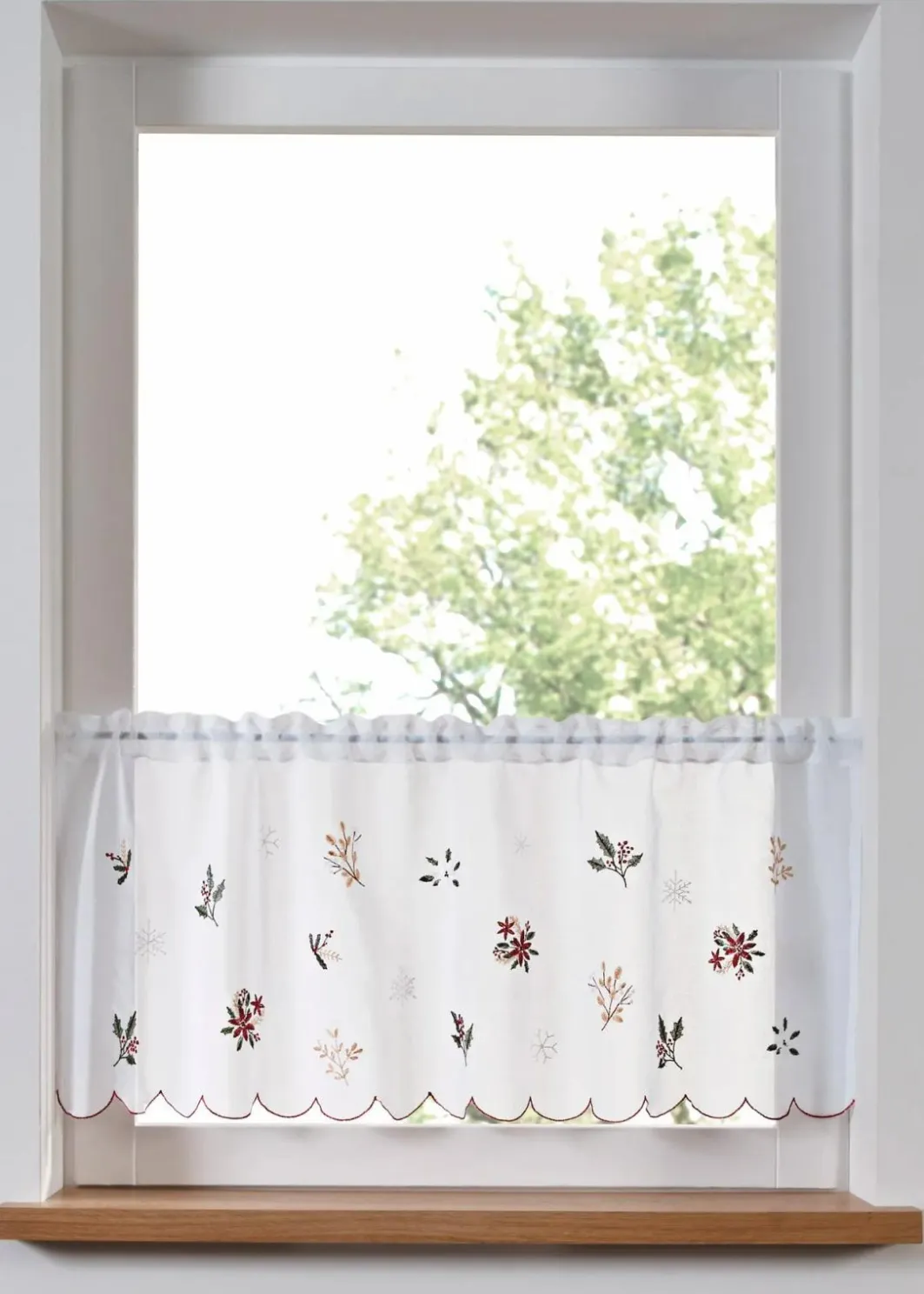 bonprix Scheibengardinen|Weihnachtsdeko & -Textilien·Gardinen|Scheibengardine mit winterlicher Stickerei