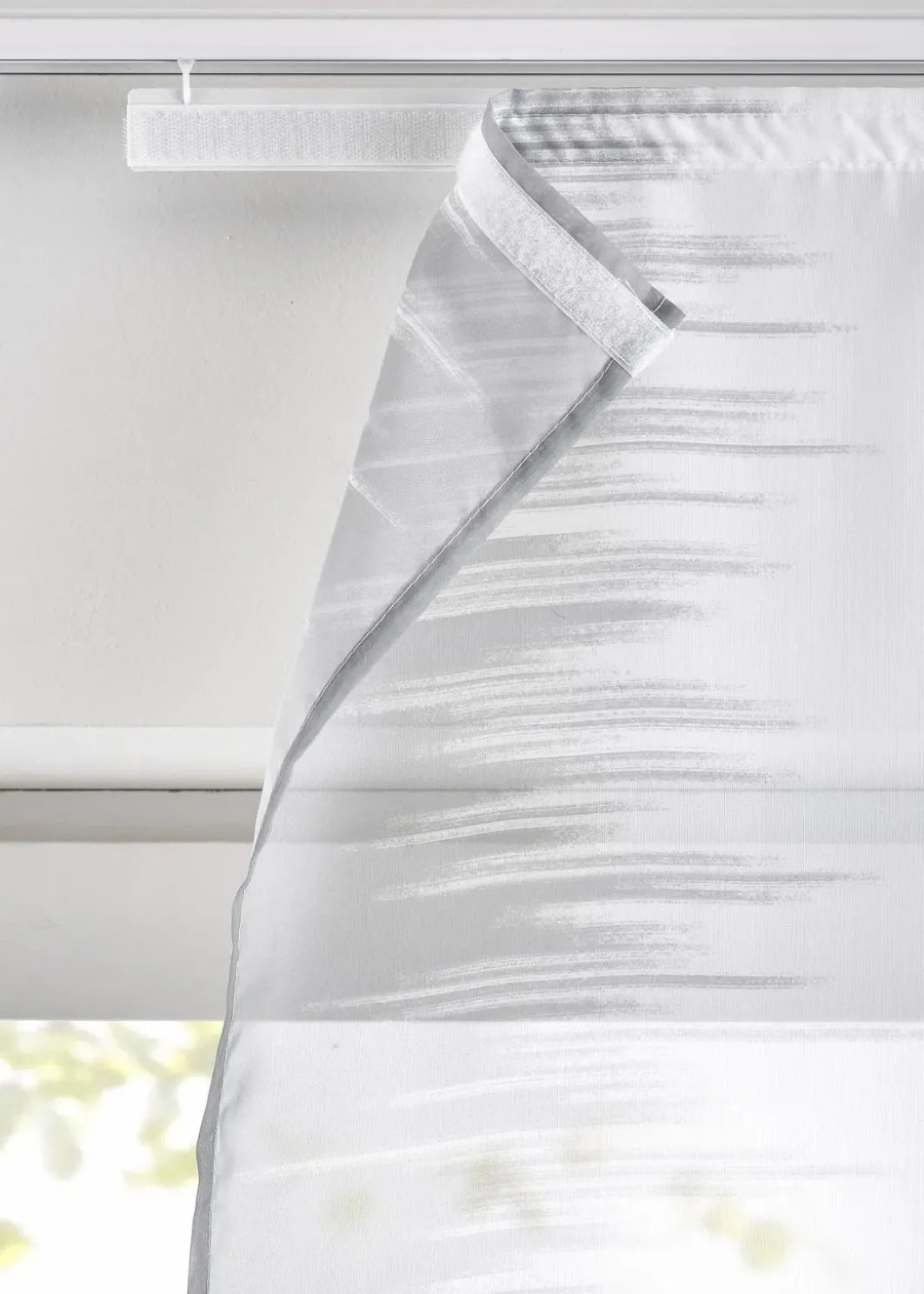 bonprix Schiebegardinen|Schiebegardine mit Druck mit recyceltem Polyester (2er Pack)