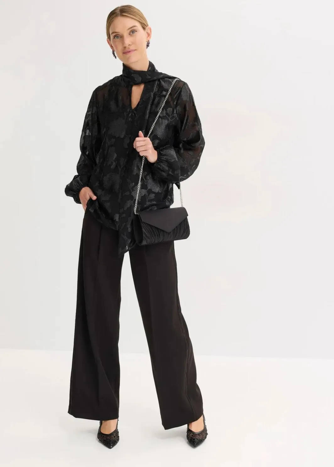 Damen bonprix Bekleidung·Jacken & Mäntel|Festliche Mode|Schlupfbluse mit Stickerei