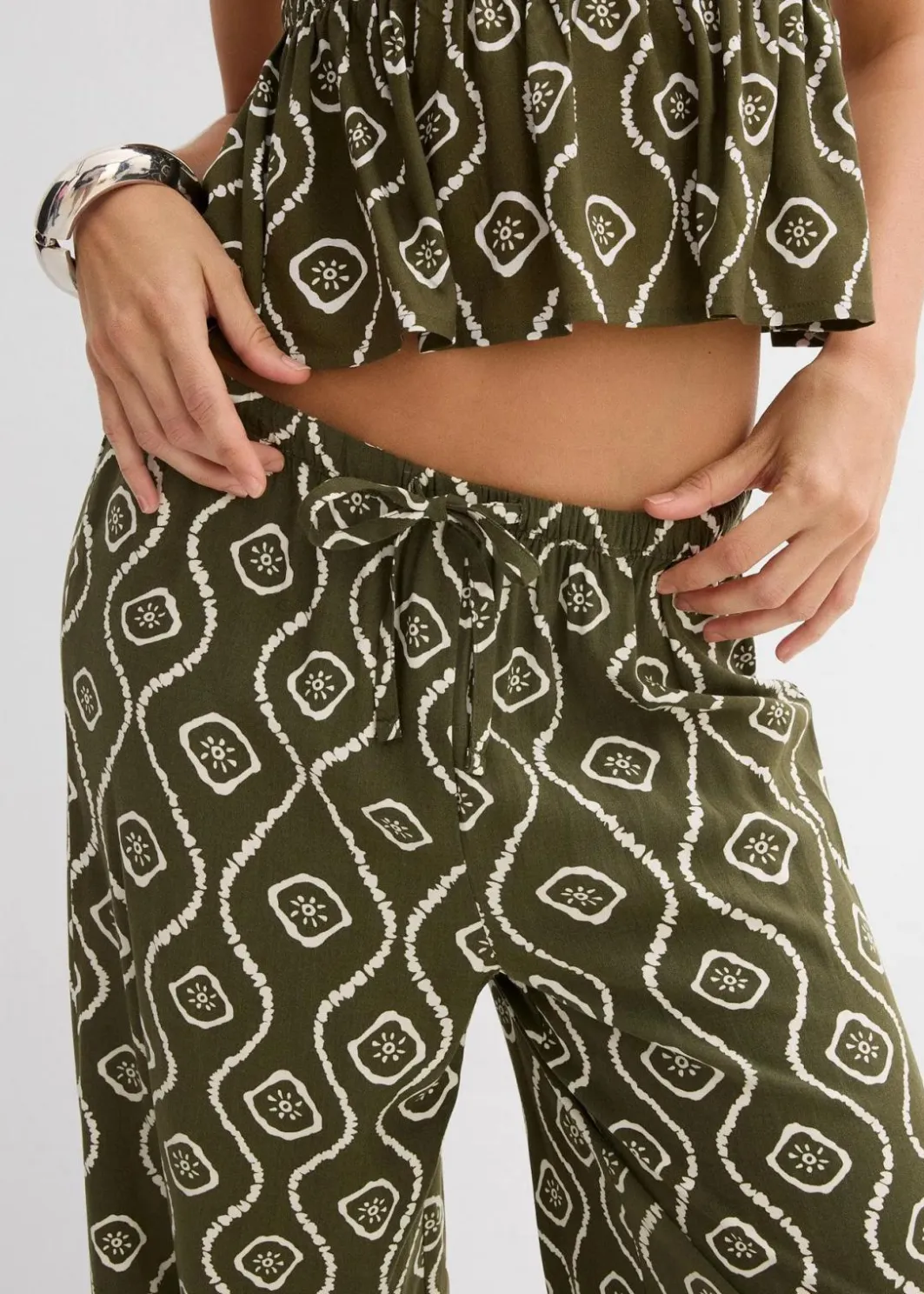 Damen bonprix Bekleidung·Kleider|Hosen|Schlupfhose aus fließender Viskose
