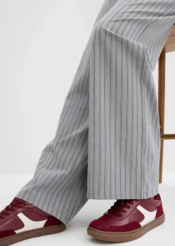 Online Schlupfhose aus fließender Qualität Damen Bekleidung·Kleider|Hosen