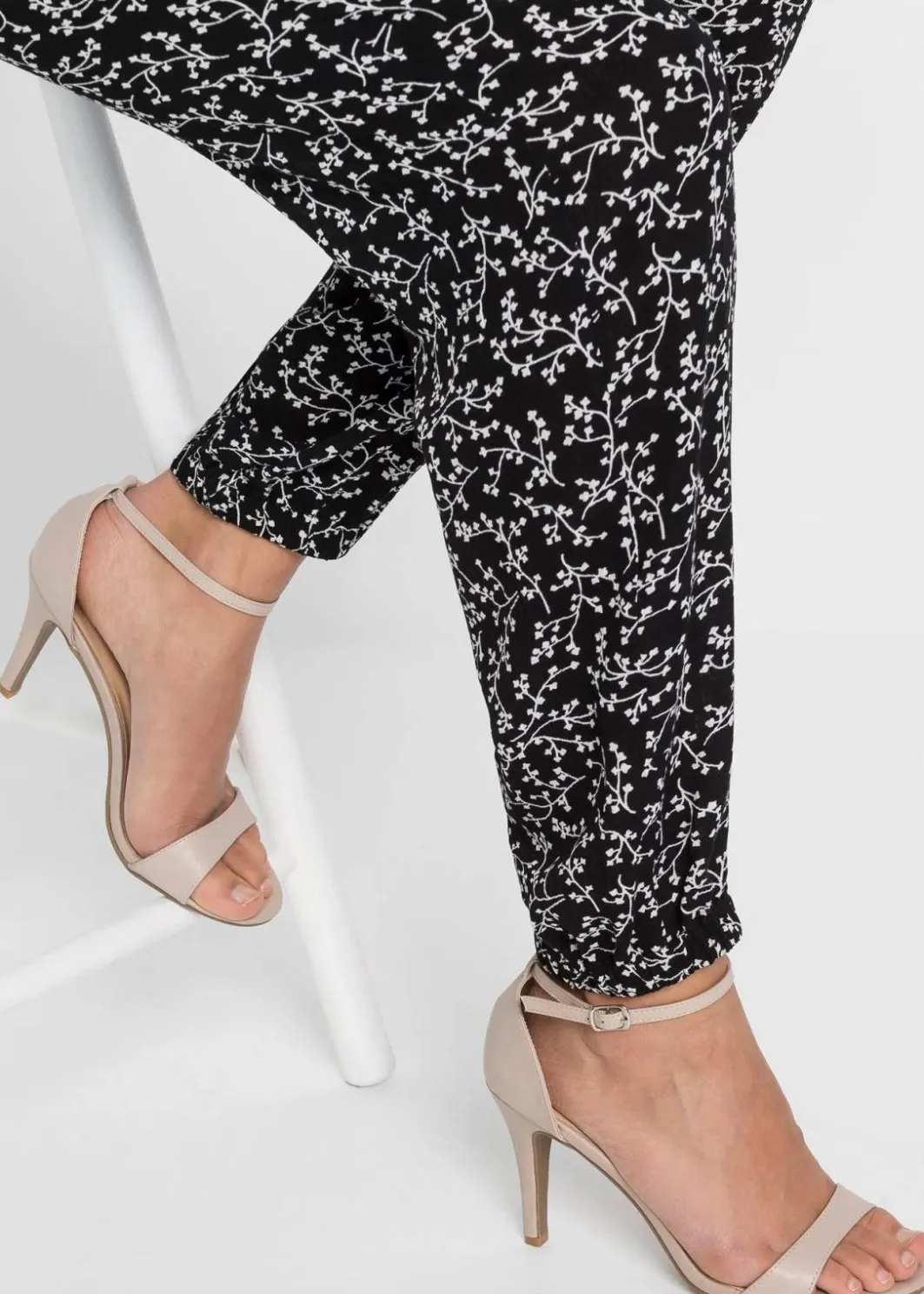 Clearance Schlupfhose aus reiner Viskose Damen Hosen|Bekleidung·Kleider
