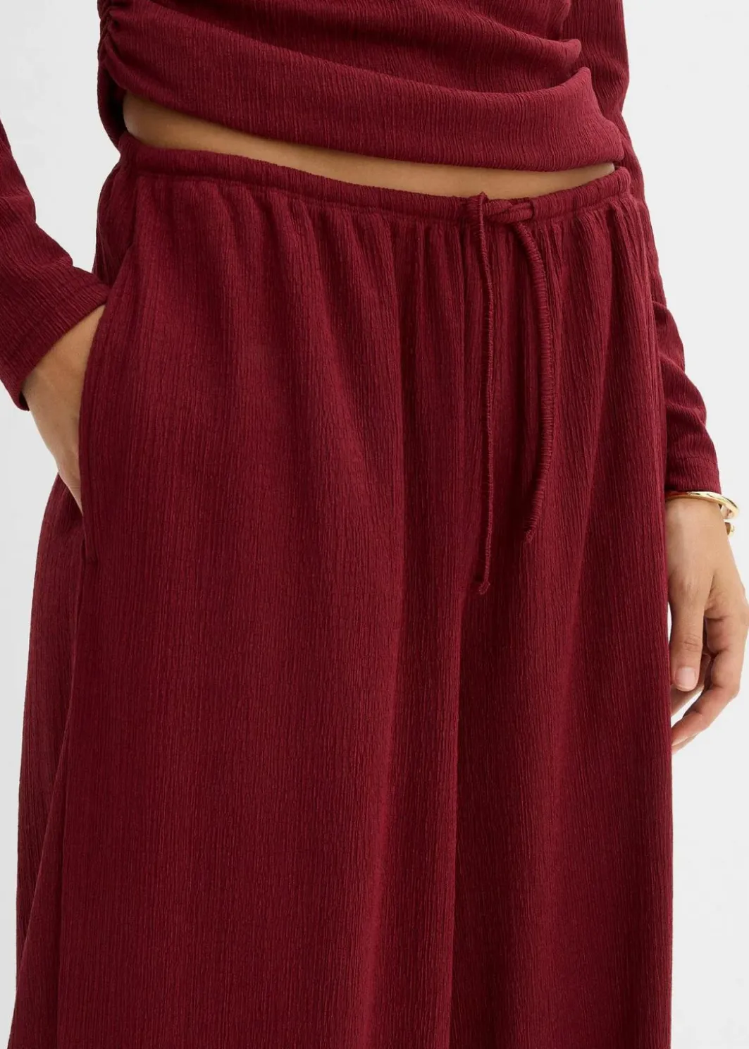 Schlupfhose aus strukturiertem Crêpe Damen Zweiteiler & Sets|Hosen