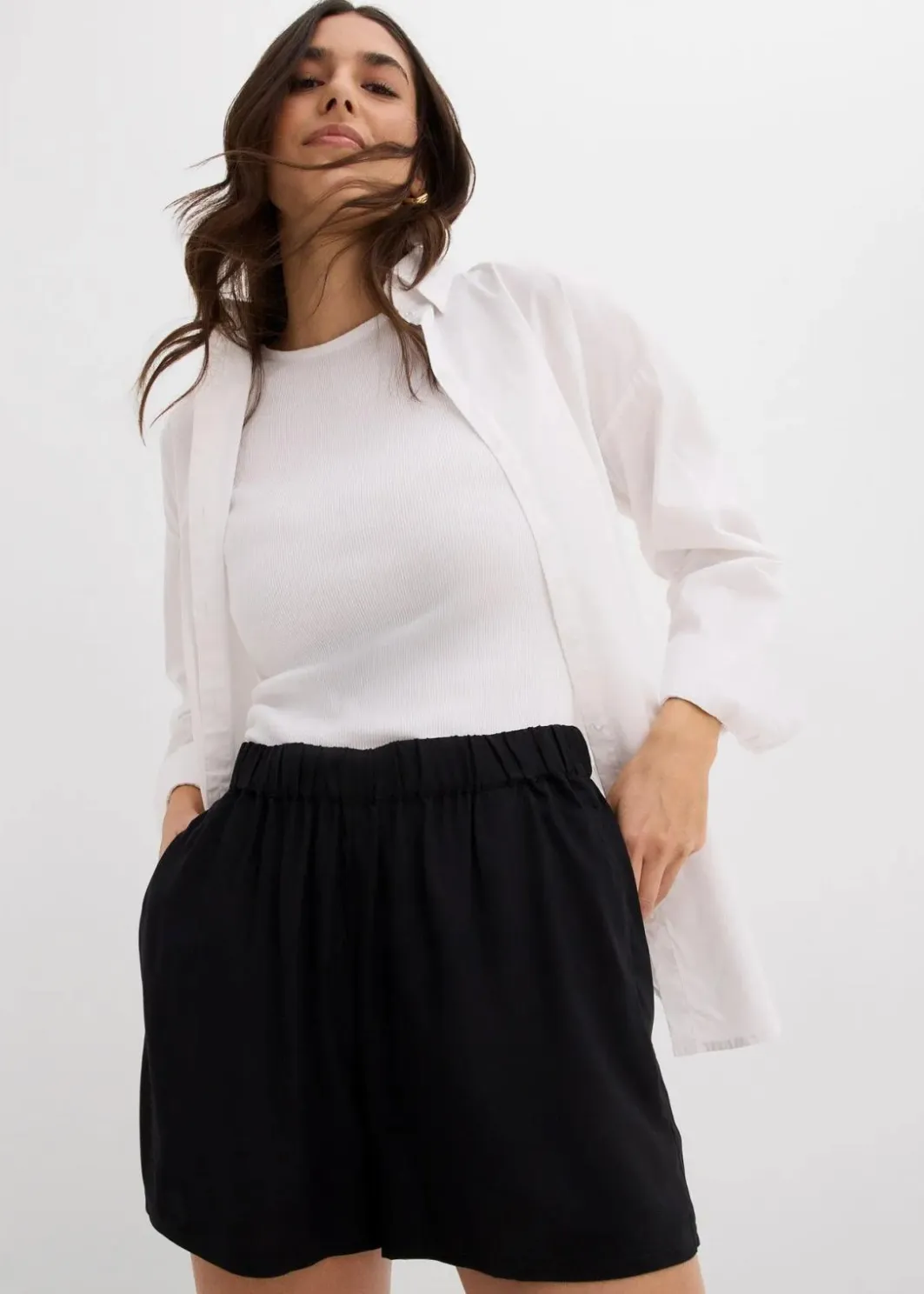 Online Schlupf-Shorts aus fließender Viskose Damen Bekleidung·Outdoorbekleidung|Bekleidung·Kleider