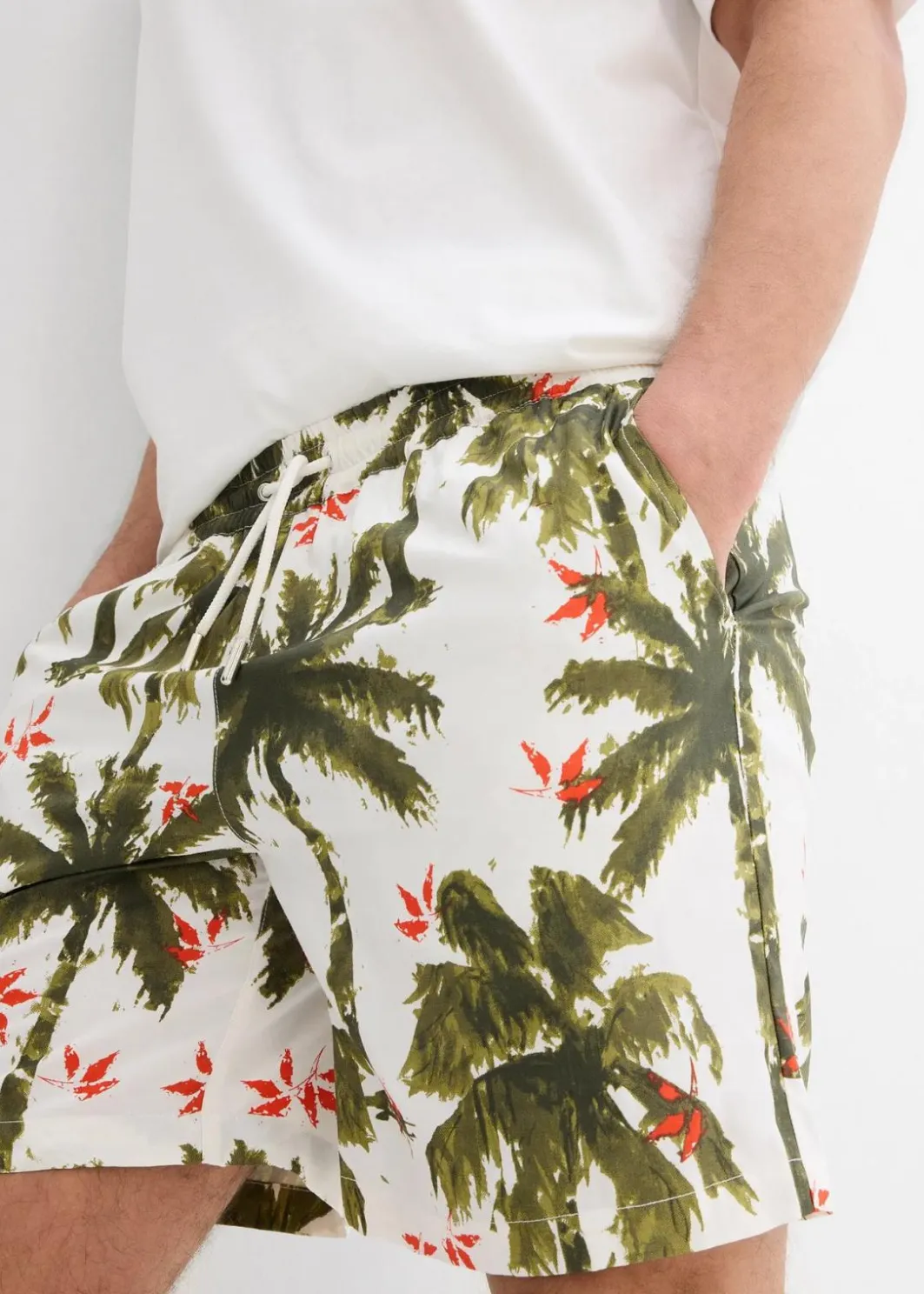 Herren bonprix Strandmode|Große Größen|Schlupf-Shorts aus Viskose