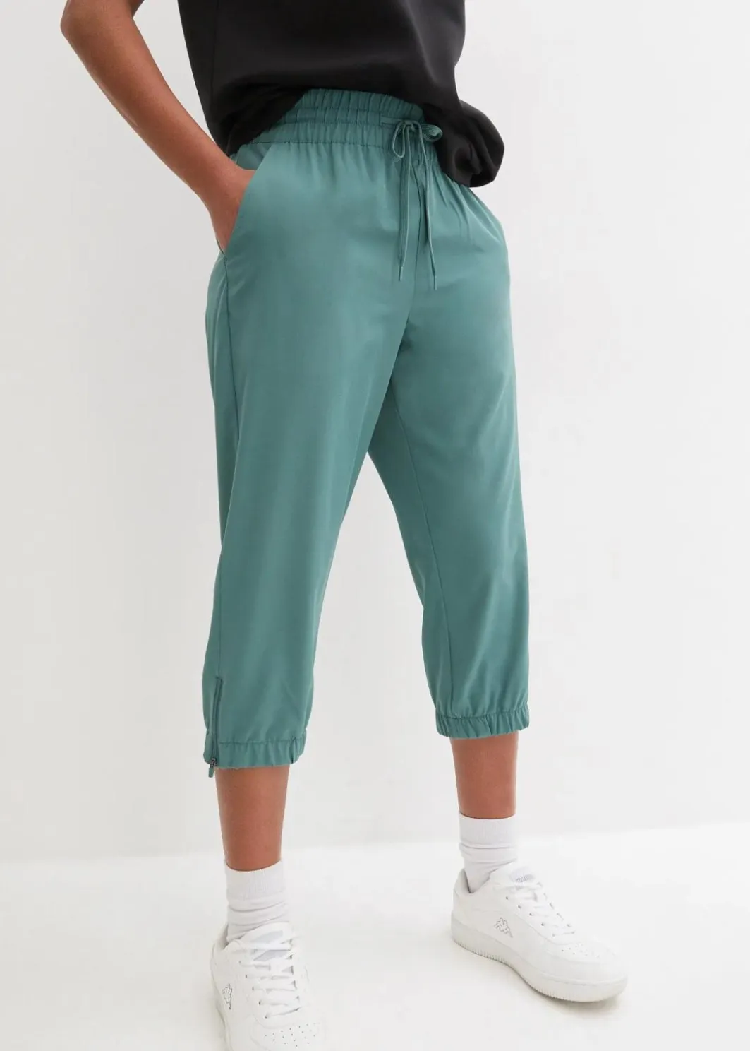 Online Schnelltrocknende Funktionshose in Capri-Länge Damen Hosen|Sportbekleidung