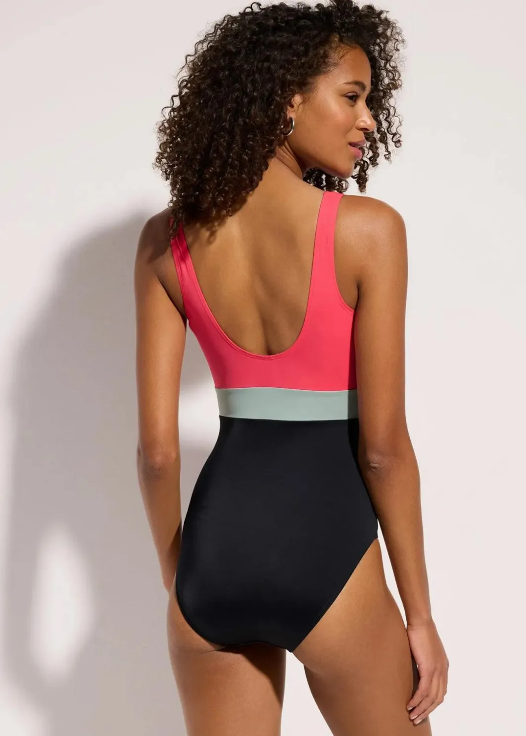 Damen bonprix Sport Bademode|Badeanzüge|Schnelltrocknender Badeanzug mit Colorblocking